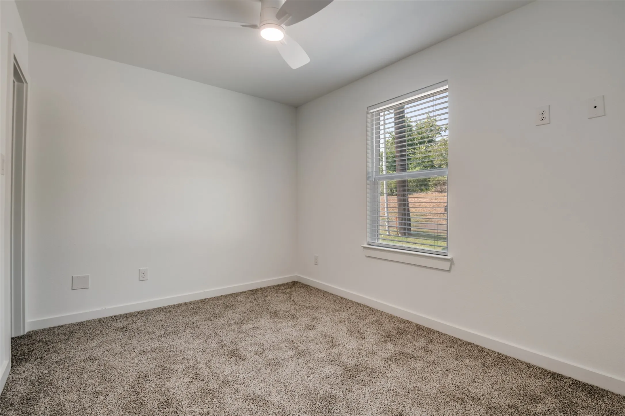 Duplex For Rent in Hunt County , 3305 Mineola Street A, Greenville, Texas 75401, 3 Bedroom, 2 Bathroom, Garage spaces, 1,017 Sqft, built in 2025, New Construction - Complete, mls#21063387, Real Estate Agent in Greenville, Homes For Rent in Hunt county, Homes For Rent in Greenville, Realtor in Greenville Texas, Real Estate Brokerage Independent Realty Texas, Luminita Cordes Realtor