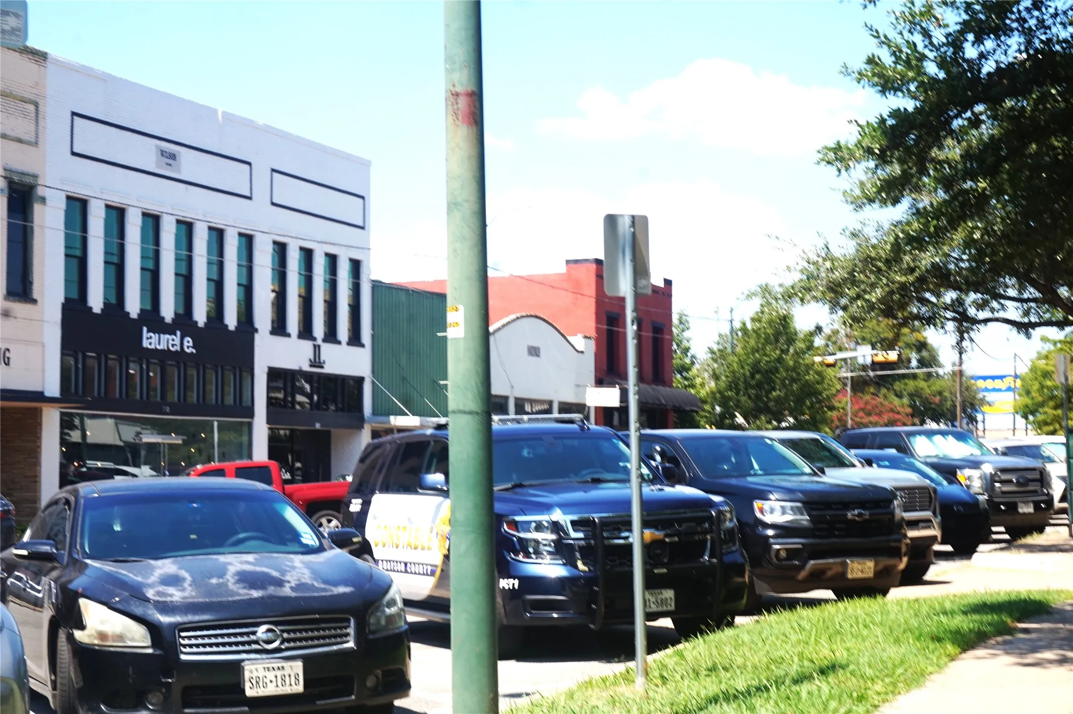 Office For Rent in Grayson County , 120 S Crockett Street, Sherman, Texas 75090, 0, 0, Garage spaces, 0 Sqft, built in 1920, Preowned, mls#21064441, Real Estate Agent in Sherman, Homes For Rent in Grayson county, Homes For Rent in Sherman, Realtor in Sherman Texas, Real Estate Brokerage Independent Realty Texas, Luminita Cordes Realtor