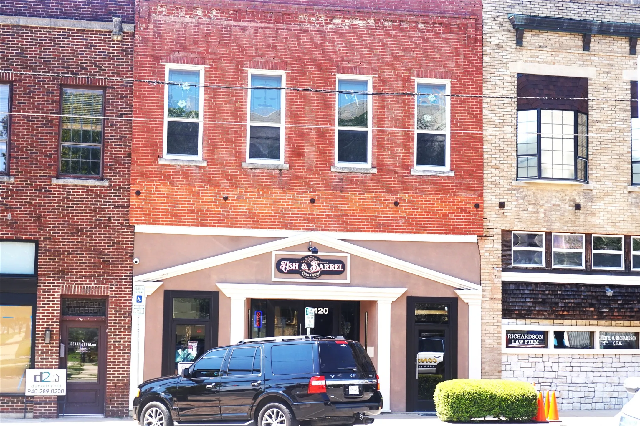 Office For Rent in Grayson County , 120 S Crockett Street, Sherman, Texas 75090, 0, 0, Garage spaces, 0 Sqft, built in 1920, Preowned, mls#21064441, Real Estate Agent in Sherman, Homes For Rent in Grayson county, Homes For Rent in Sherman, Realtor in Sherman Texas, Real Estate Brokerage Independent Realty Texas, Luminita Cordes Realtor