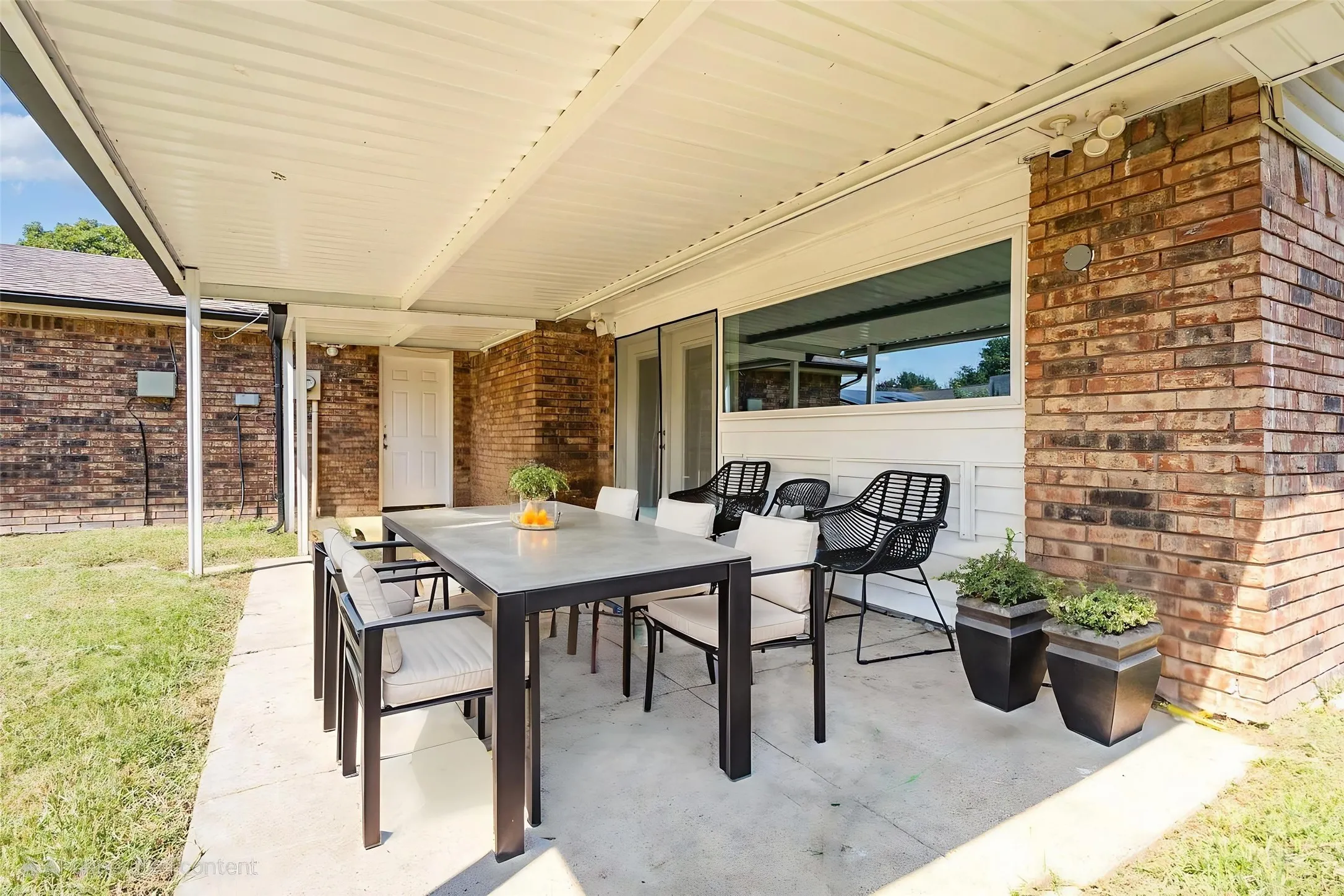 View of patio / terrace with outdoor dining area