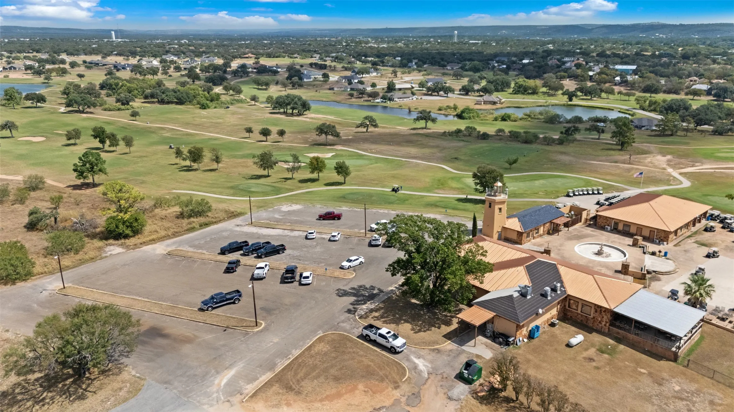 Single Family Residence For Sale in Llano County , 141 Eagle Point Cove, Kingsland, Texas 78639, 3 Bedroom, 2 Bathroom, 2 Garage spaces, 1,904 Sqft, built in 2015, mls#21063876, Real Estate Agent in Kingsland, Homes For Sale in Llano county, Homes For Sale in Kingsland, Realtor in Kingsland Texas, Real Estate Brokerage Independent Realty Texas, Luminita Cordes Realtor