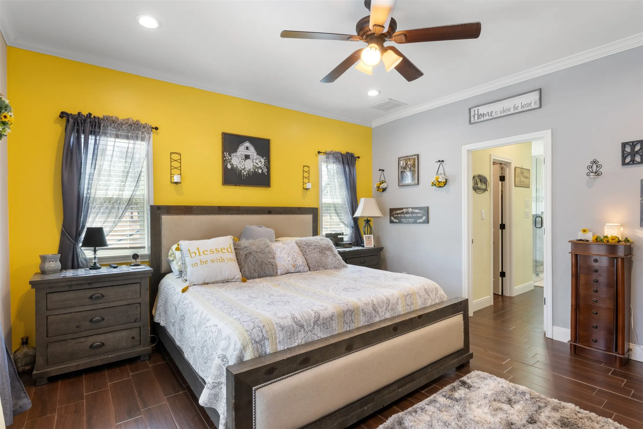Single Family Residence For Sale in Llano County , 141 Eagle Point Cove, Kingsland, Texas 78639, 3 Bedroom, 2 Bathroom, 2 Garage spaces, 1,904 Sqft, built in 2015, mls#21063876, Real Estate Agent in Kingsland, Homes For Sale in Llano county, Homes For Sale in Kingsland, Realtor in Kingsland Texas, Real Estate Brokerage Independent Realty Texas, Luminita Cordes Realtor