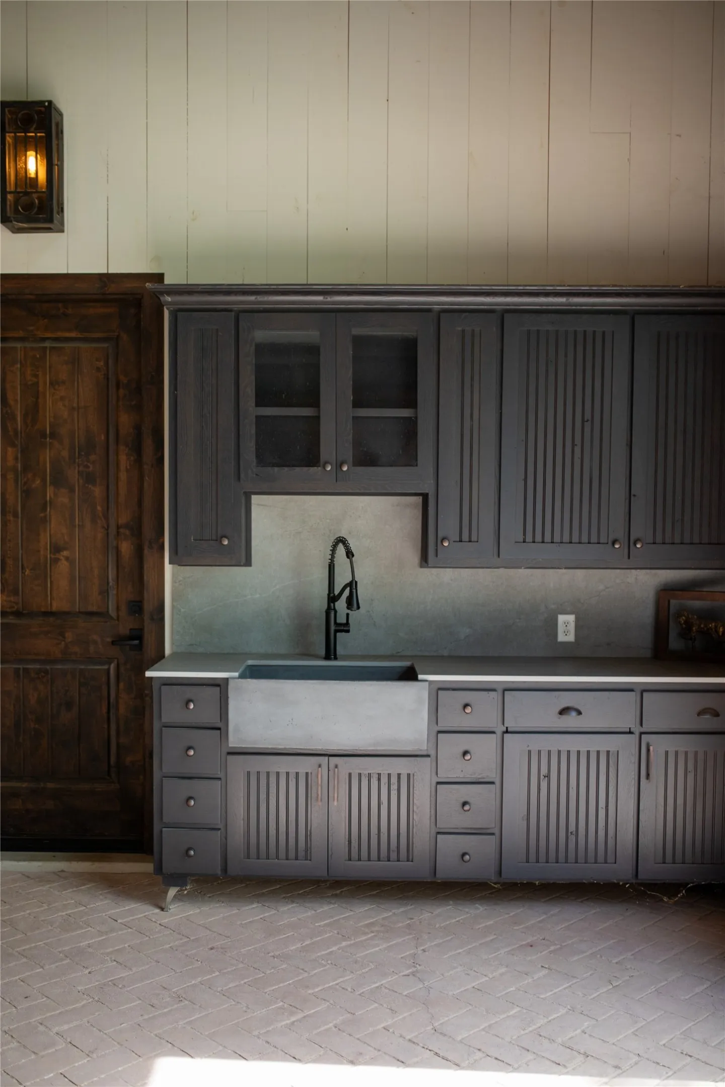 Convenient barn alley kitchenette, perfect for quick access to drinks and snacks.