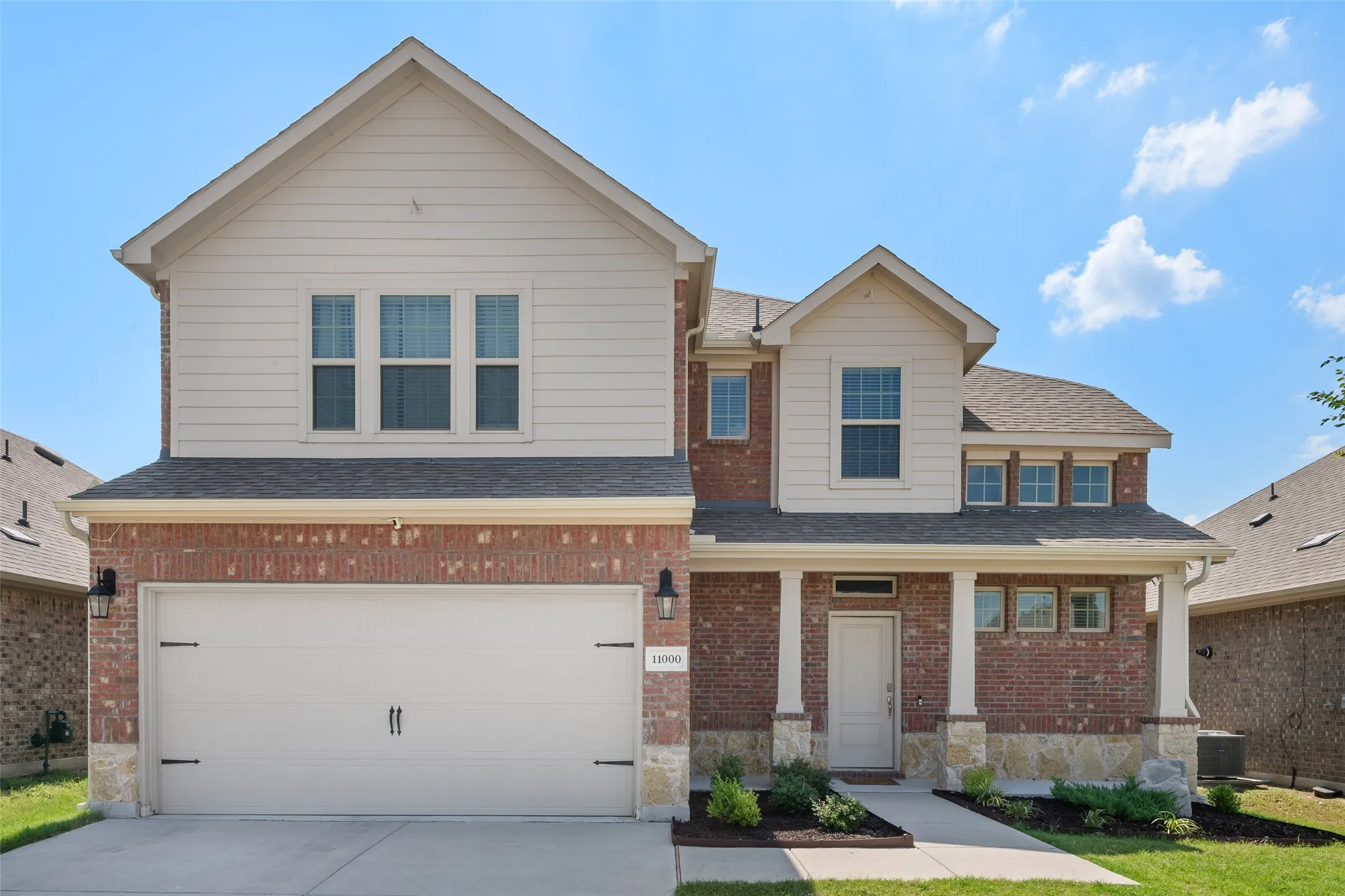 Single Family Residence For Sale in Denton County , 11000 Canyon Mine Drive, Aubrey, Texas 76227, 5 Bedroom, 4 Bathroom, 2 Garage spaces, 3,366 Sqft, built in 2021, mls#21062719, Real Estate Agent in Aubrey, Homes For Sale in Denton county, Homes For Sale in Aubrey, Realtor in Aubrey Texas, Real Estate Brokerage Independent Realty Texas, Luminita Cordes Realtor