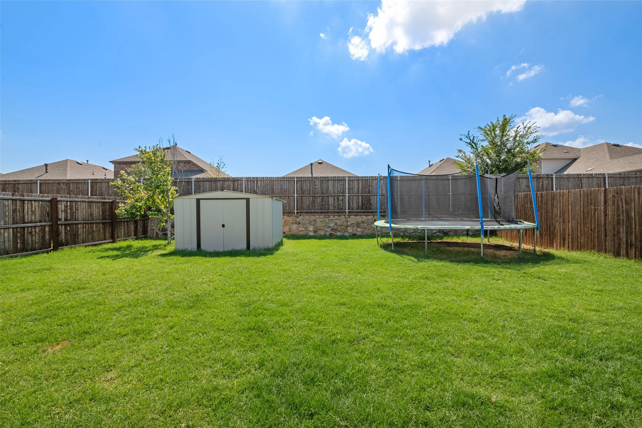 Single Family Residence For Sale in Denton County , 11000 Canyon Mine Drive, Aubrey, Texas 76227, 5 Bedroom, 4 Bathroom, 2 Garage spaces, 3,366 Sqft, built in 2021, mls#21062719, Real Estate Agent in Aubrey, Homes For Sale in Denton county, Homes For Sale in Aubrey, Realtor in Aubrey Texas, Real Estate Brokerage Independent Realty Texas, Luminita Cordes Realtor