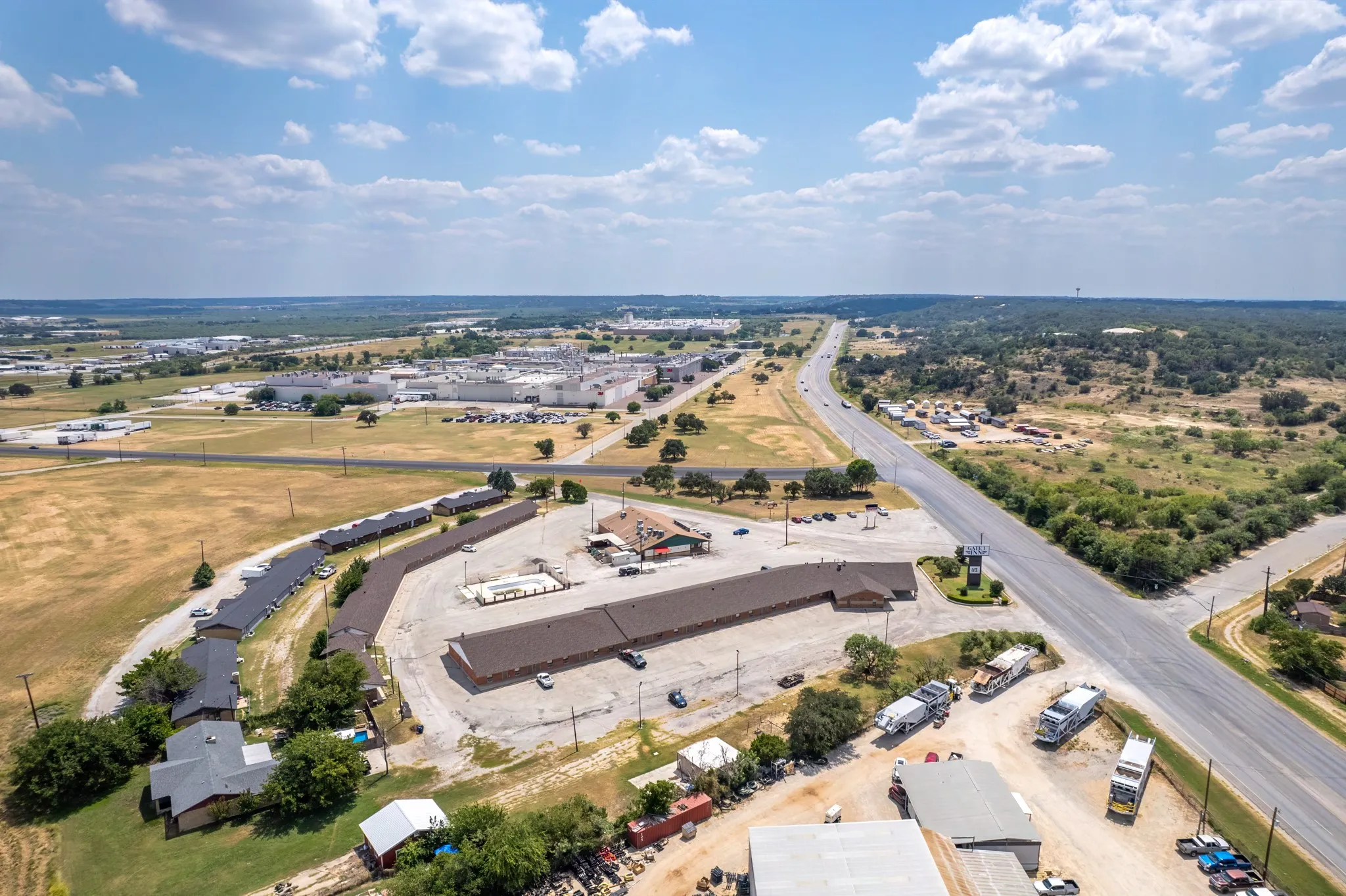 Hotel/Motel For Sale in Brown County , 4410 Highway 377 S, Brownwood, Texas 76801, 0, 0, Garage spaces, 0 Sqft, built in 0, Preowned, mls#21055316, Real Estate Agent in Brownwood, Homes For Sale in Brown county, Homes For Sale in Brownwood, Realtor in Brownwood Texas, Real Estate Brokerage Independent Realty Texas, Luminita Cordes Realtor