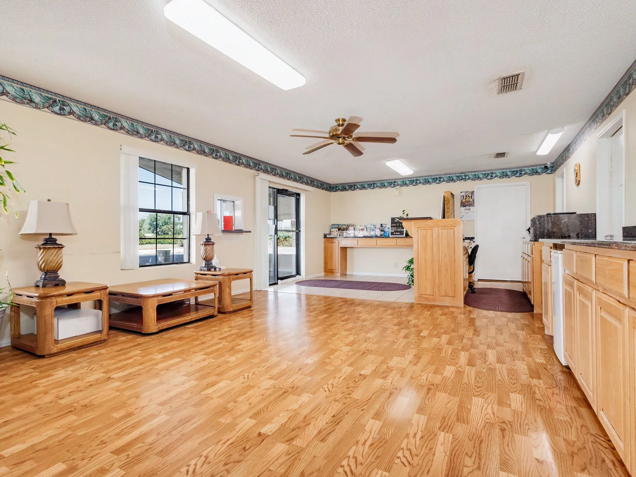 Hotel/Motel For Sale in Brown County , 4410 Highway 377 S, Brownwood, Texas 76801, 0, 0, Garage spaces, 0 Sqft, built in 0, Preowned, mls#21055316, Real Estate Agent in Brownwood, Homes For Sale in Brown county, Homes For Sale in Brownwood, Realtor in Brownwood Texas, Real Estate Brokerage Independent Realty Texas, Luminita Cordes Realtor
