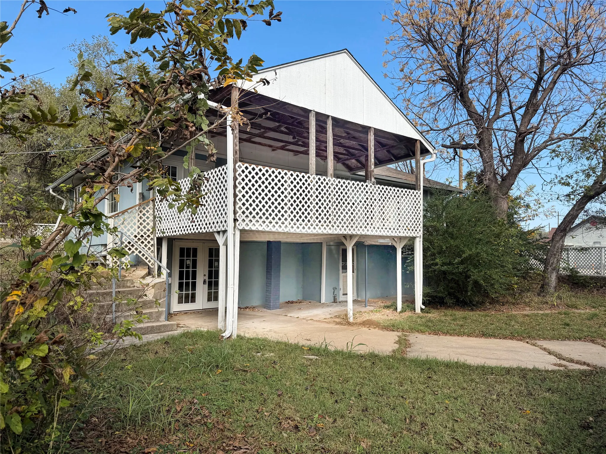 Single Family Residence For Sale in Palo Pinto County , 1401 Highway 180 W, Mineral Wells, Texas 76067, 4 Bedroom, 2 Bathroom, Garage spaces, 2,408 Sqft, built in 1948, Preowned, mls#21064934, Real Estate Agent in Mineral Wells, Homes For Sale in Palo Pinto county, Homes For Sale in Mineral Wells, Realtor in Mineral Wells Texas, Real Estate Brokerage Independent Realty Texas, Luminita Cordes Realtor