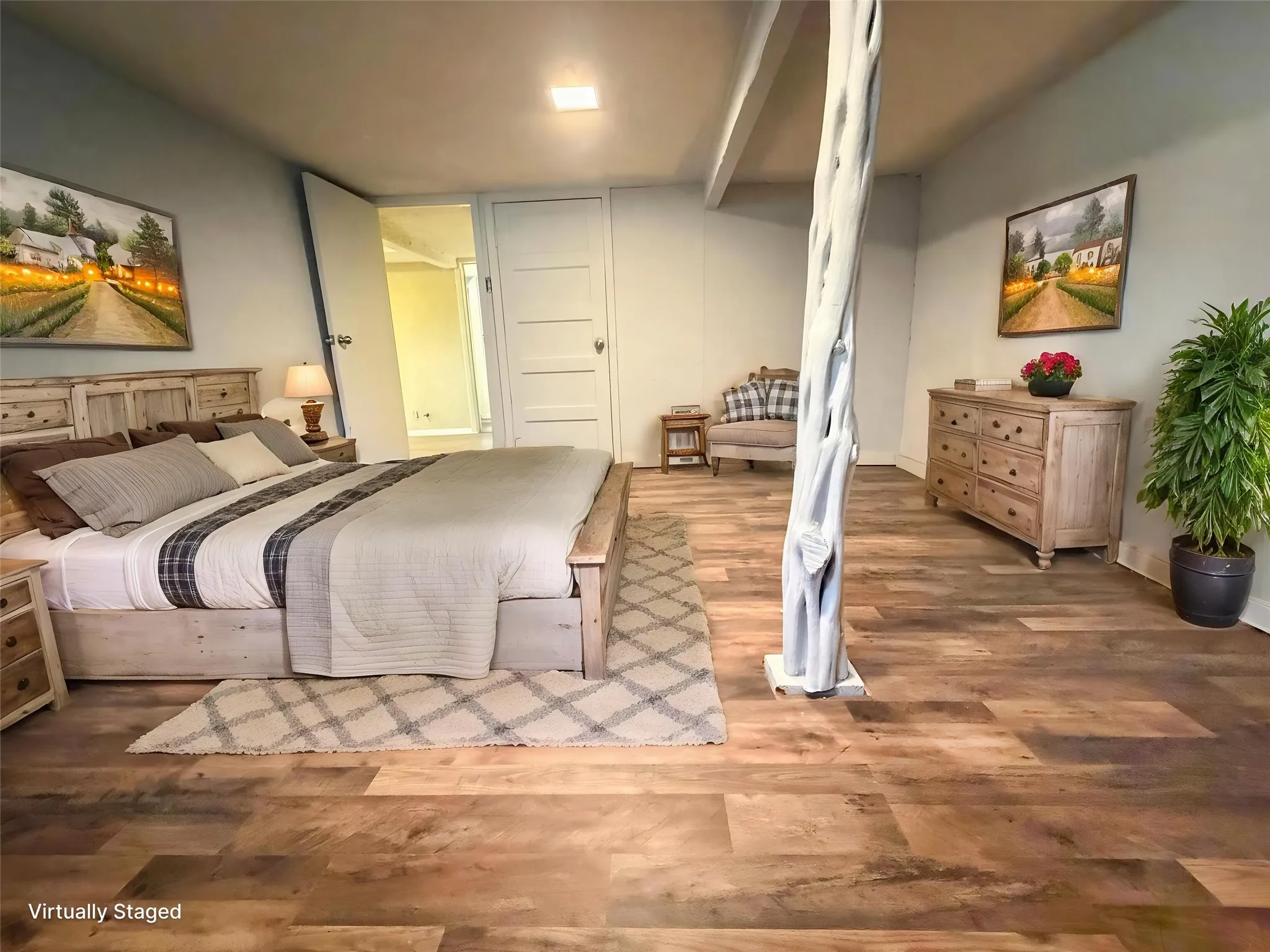Single Family Residence For Sale in Palo Pinto County , 1401 Highway 180 W, Mineral Wells, Texas 76067, 4 Bedroom, 2 Bathroom, Garage spaces, 2,408 Sqft, built in 1948, Preowned, mls#21064934, Real Estate Agent in Mineral Wells, Homes For Sale in Palo Pinto county, Homes For Sale in Mineral Wells, Realtor in Mineral Wells Texas, Real Estate Brokerage Independent Realty Texas, Luminita Cordes Realtor