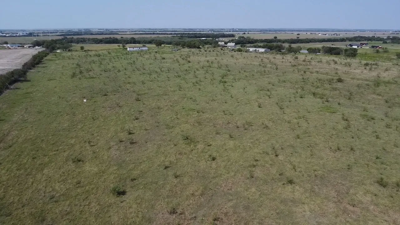 Ranch For Sale in Hill County , 2778 Fm 339, Mount Calm, Texas 76673, 0, 0, Garage spaces, 0 Sqft, built in 1995, mls#21062477, Real Estate Agent in Mount Calm, Homes For Sale in Hill county, Homes For Sale in Mount Calm, Realtor in Mount Calm Texas, Real Estate Brokerage Independent Realty Texas, Luminita Cordes Realtor