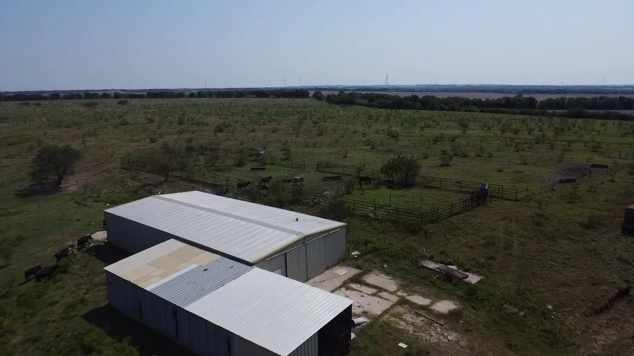 Ranch For Sale in Hill County , 2778 Fm 339, Mount Calm, Texas 76673, 0, 0, Garage spaces, 0 Sqft, built in 1995, mls#21062477, Real Estate Agent in Mount Calm, Homes For Sale in Hill county, Homes For Sale in Mount Calm, Realtor in Mount Calm Texas, Real Estate Brokerage Independent Realty Texas, Luminita Cordes Realtor