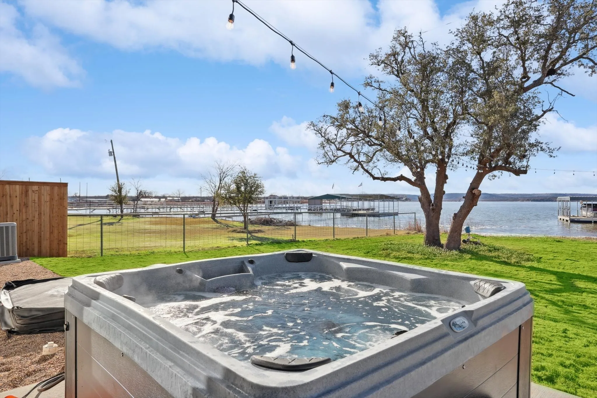 Single Family Residence For Sale in Palo Pinto County , 413 Hoot Avenue, Graford, Texas 76449, 7 Bedroom, 6 Bathroom, 4 Garage spaces, 3,920 Sqft, built in 2022, mls#21064724, Real Estate Agent in Graford, Homes For Sale in Palo Pinto county, Homes For Sale in Graford, Realtor in Graford Texas, Real Estate Brokerage Independent Realty Texas, Luminita Cordes Realtor