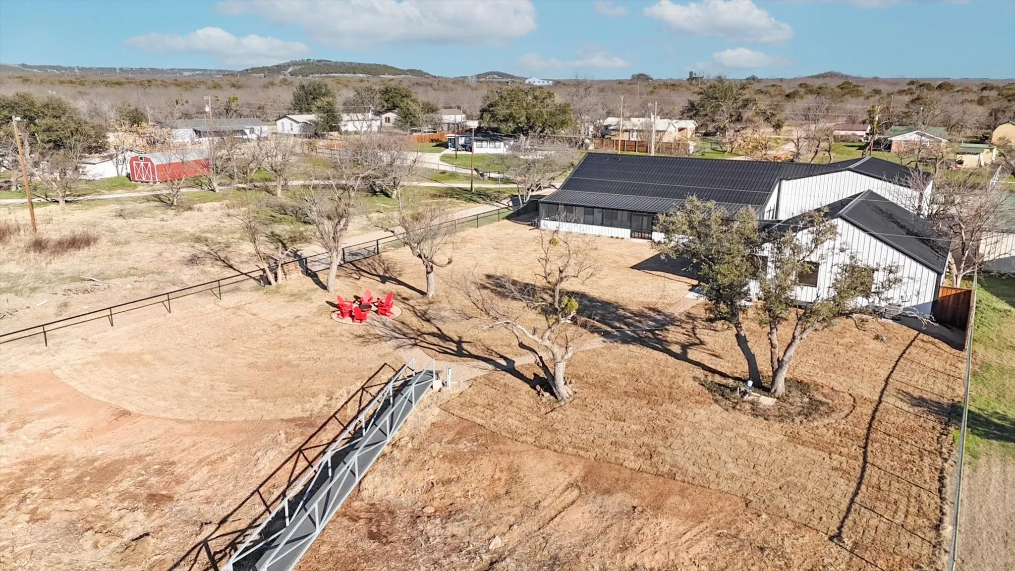 Single Family Residence For Sale in Palo Pinto County , 413 Hoot Avenue, Graford, Texas 76449, 7 Bedroom, 6 Bathroom, 4 Garage spaces, 3,920 Sqft, built in 2022, mls#21064724, Real Estate Agent in Graford, Homes For Sale in Palo Pinto county, Homes For Sale in Graford, Realtor in Graford Texas, Real Estate Brokerage Independent Realty Texas, Luminita Cordes Realtor