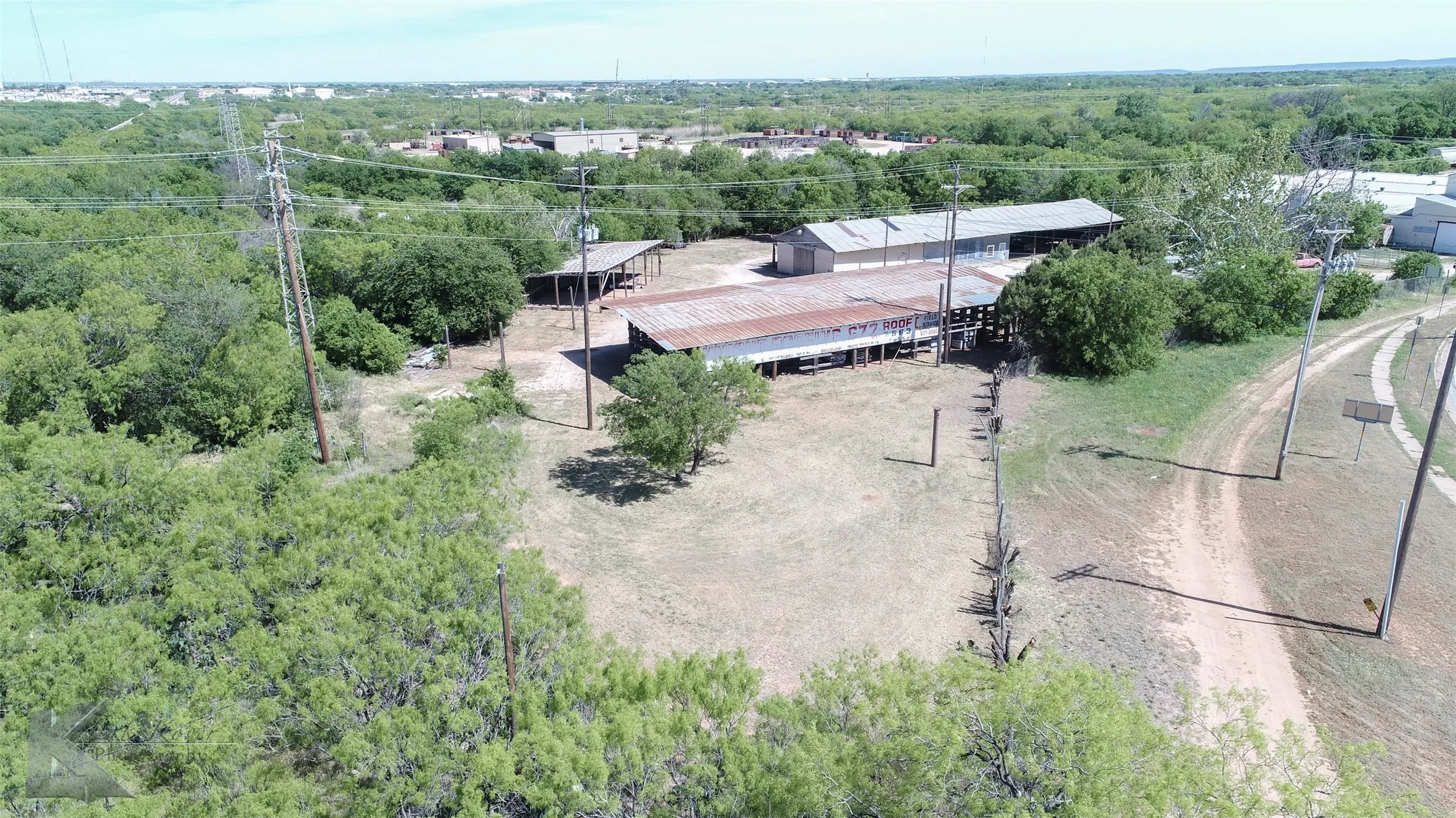 Industrial For Rent in Taylor County , 133 A S Treadaway Boulevard, Abilene, Texas 79602, 0, 0, Garage spaces, 0 Sqft, built in 1962, Preowned, Price $6,500, mls#21061269, Real Estate Agent in Abilene, Homes For Rent in Taylor county, Homes For Rent in Abilene, Realtor in Abilene Texas, Real Estate Brokerage Independent Realty Texas, Luminita Cordes Realtor