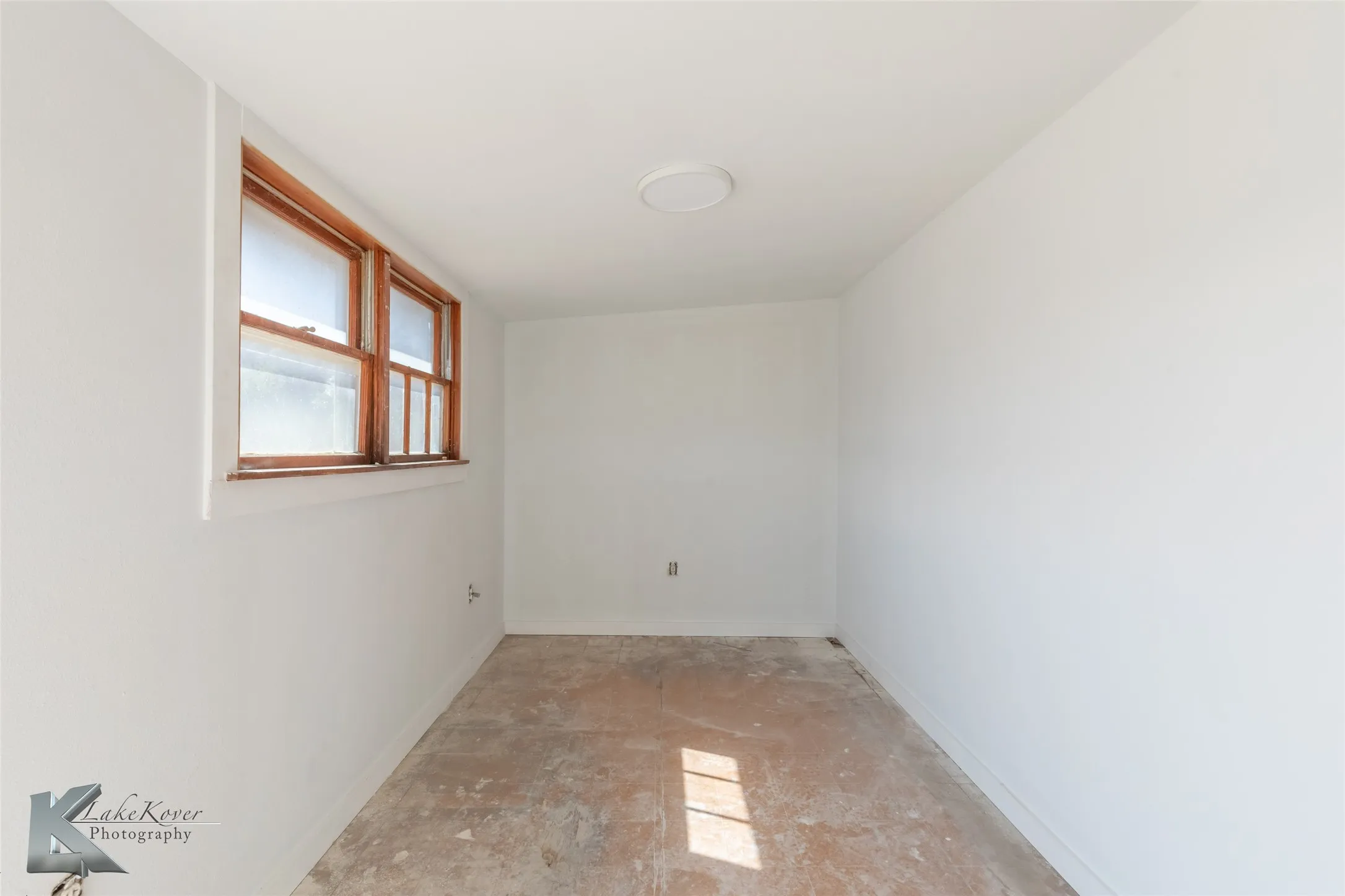 Industrial For Rent in Taylor County , 133 A S Treadaway Boulevard, Abilene, Texas 79602, 0, 0, Garage spaces, 0 Sqft, built in 1962, Preowned, Price $6,500, mls#21061269, Real Estate Agent in Abilene, Homes For Rent in Taylor county, Homes For Rent in Abilene, Realtor in Abilene Texas, Real Estate Brokerage Independent Realty Texas, Luminita Cordes Realtor
