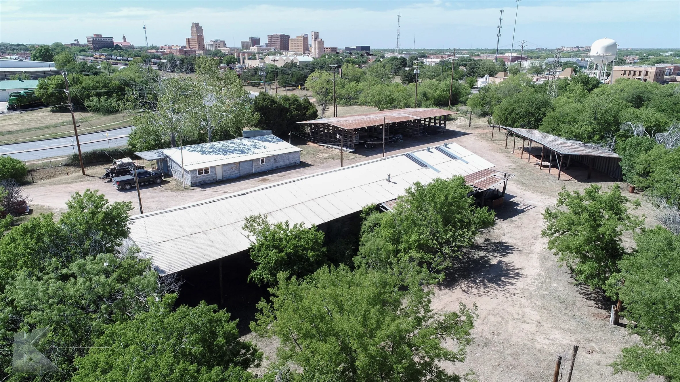 Industrial For Rent in Taylor County , 133 A S Treadaway Boulevard, Abilene, Texas 79602, 0, 0, Garage spaces, 0 Sqft, built in 1962, Preowned, Price $6,500, mls#21061269, Real Estate Agent in Abilene, Homes For Rent in Taylor county, Homes For Rent in Abilene, Realtor in Abilene Texas, Real Estate Brokerage Independent Realty Texas, Luminita Cordes Realtor