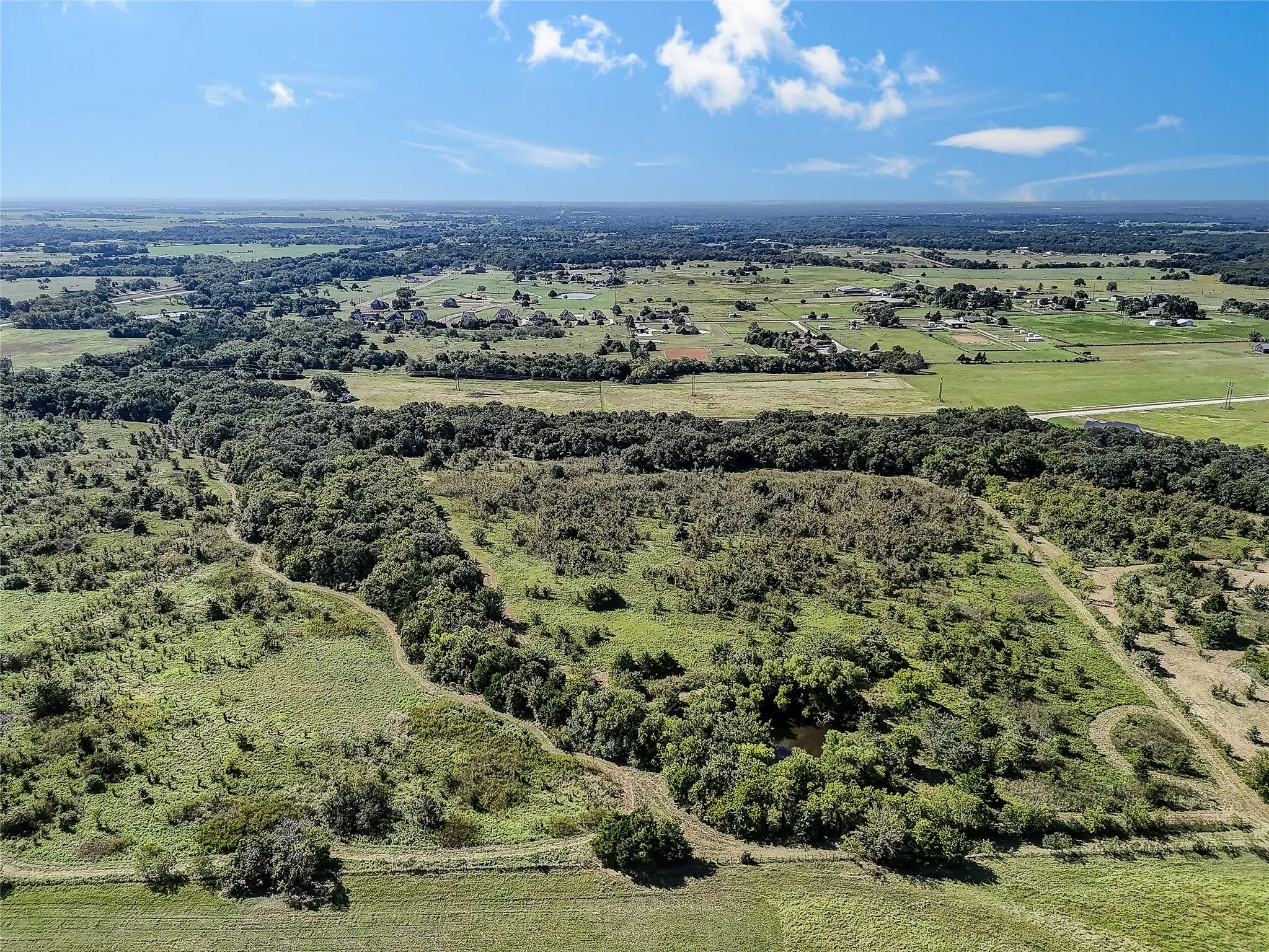 Farm For Sale in Grayson County , 808 W Line Road, Whitesboro, Texas 76273, 3 Bedrooms, 3 Bathrooms, Garage spaces, 2,000 Sqft, built in 2007, Preowned, Price $3,500,000, mls#21065085, Real Estate Agent in Whitesboro, Homes For Sale in Grayson county, Homes For Sale in Whitesboro, Realtor in Whitesboro Texas, Real Estate Brokerage Independent Realty Texas, Luminita Cordes Realtor