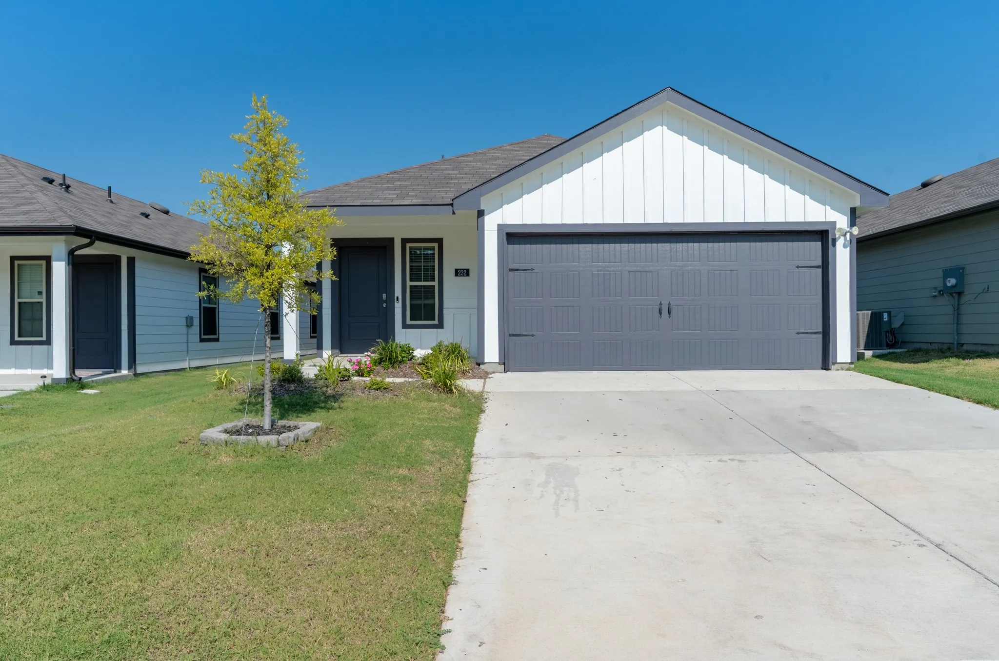 Single Family Residence For Sale in Rockwall County , 232 Vitex Drive, Royse City, Texas 75189, 3 Bedroom, 2 Bathroom, 2 Garage spaces, 1,488 Sqft, built in 2024, mls#21063256, Real Estate Agent in Royse City, Homes For Sale in Rockwall county, Homes For Sale in Royse City, Realtor in Royse City Texas, Real Estate Brokerage Independent Realty Texas, Luminita Cordes Realtor