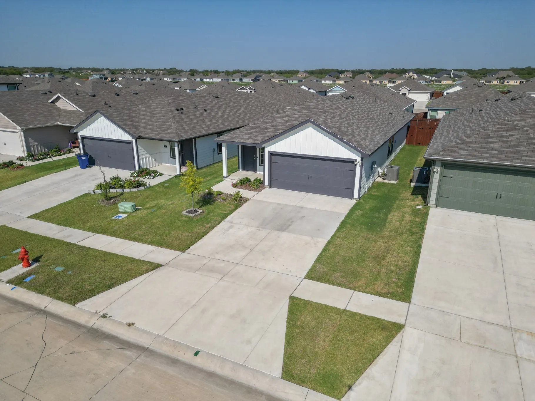 Single Family Residence For Sale in Rockwall County , 232 Vitex Drive, Royse City, Texas 75189, 3 Bedroom, 2 Bathroom, 2 Garage spaces, 1,488 Sqft, built in 2024, mls#21063256, Real Estate Agent in Royse City, Homes For Sale in Rockwall county, Homes For Sale in Royse City, Realtor in Royse City Texas, Real Estate Brokerage Independent Realty Texas, Luminita Cordes Realtor