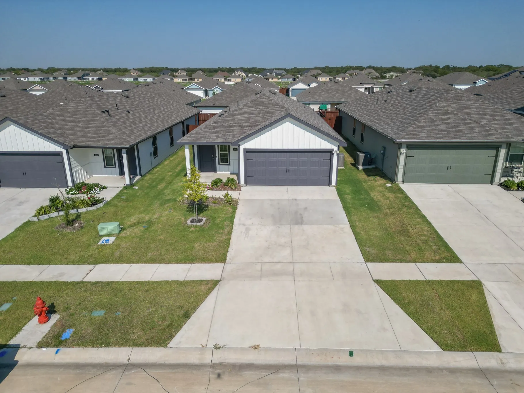 Single Family Residence For Sale in Rockwall County , 232 Vitex Drive, Royse City, Texas 75189, 3 Bedroom, 2 Bathroom, 2 Garage spaces, 1,488 Sqft, built in 2024, mls#21063256, Real Estate Agent in Royse City, Homes For Sale in Rockwall county, Homes For Sale in Royse City, Realtor in Royse City Texas, Real Estate Brokerage Independent Realty Texas, Luminita Cordes Realtor