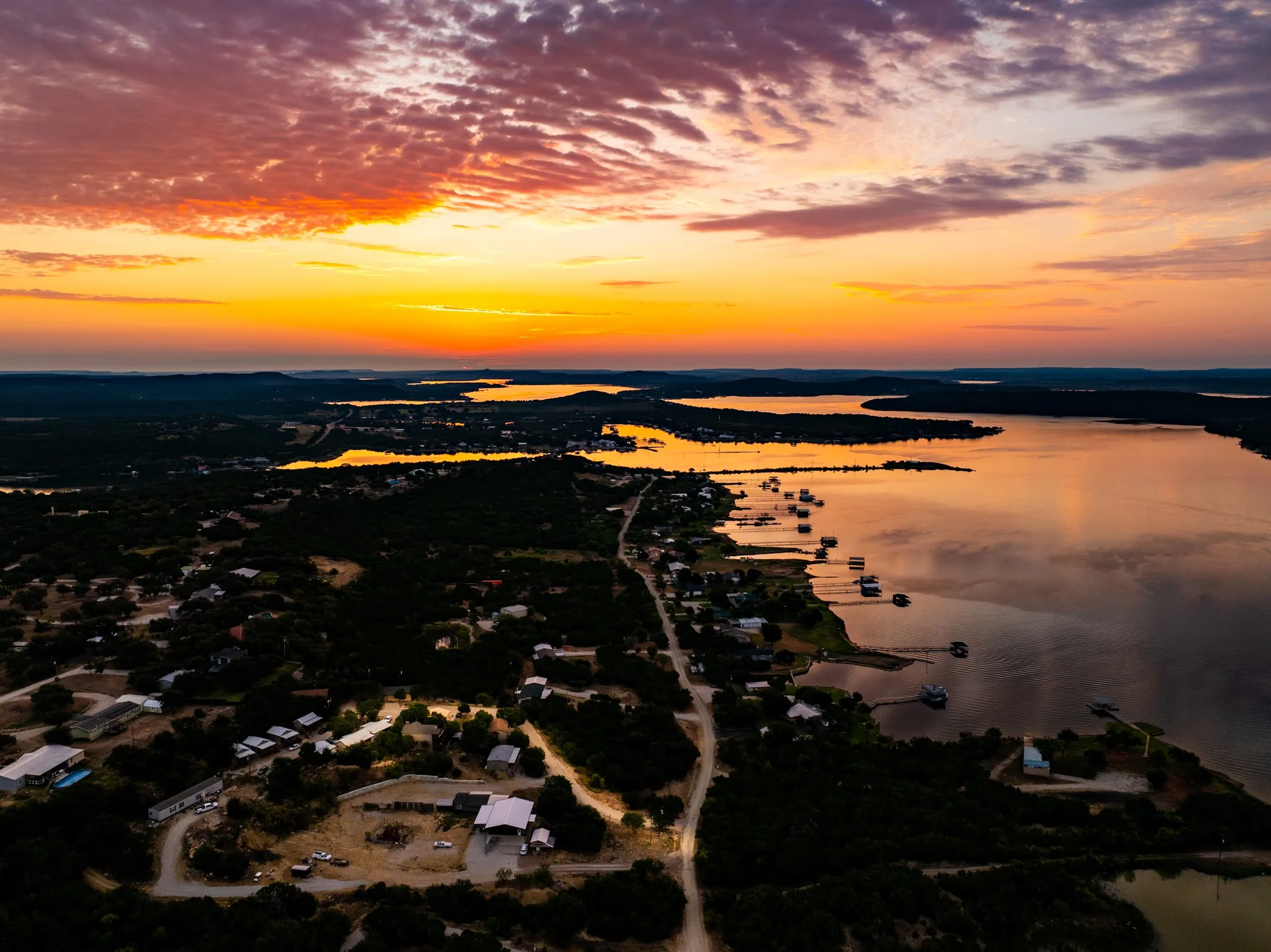 Single Family Residence For Sale in Palo Pinto County , 200 Retreat Drive 7, Possum Kingdom Lake, Texas 76450, 2 Bedroom, 1 Bathroom, Garage spaces, 665 Sqft, built in 2017, Preowned, mls#21063547, Real Estate Agent in Possum Kingdom Lake, Homes For Sale in Palo Pinto county, Homes For Sale in Possum Kingdom Lake, Realtor in Possum Kingdom Lake Texas, Real Estate Brokerage Independent Realty Texas, Luminita Cordes Realtor