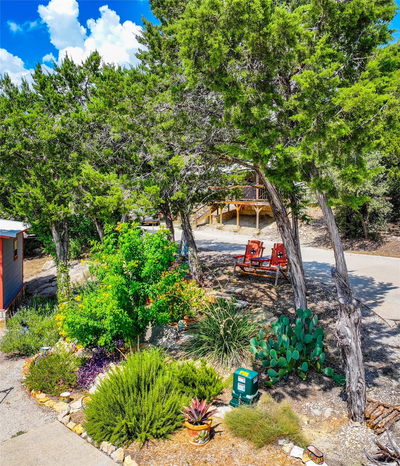 From this serene garden setting you can enjoy the beauty of lake views and life in the country.