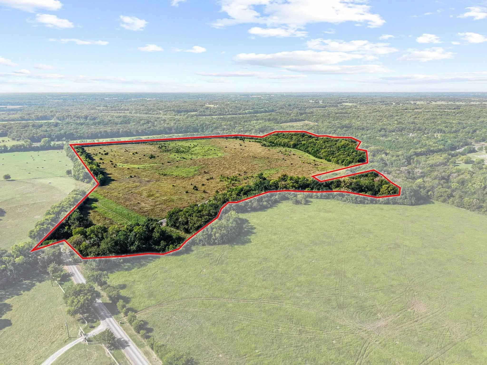 Unimproved Land For Sale in Collin County , 0000 County Road 534, Whitewright, Texas 75491, 0, 0, Garage spaces, 0 Sqft, built in 1900, Price $1,450,000, mls#21065733, Real Estate Agent in Whitewright, Homes For Sale in Collin county, Homes For Sale in Whitewright, Realtor in Whitewright Texas, Real Estate Brokerage Independent Realty Texas, Luminita Cordes Realtor