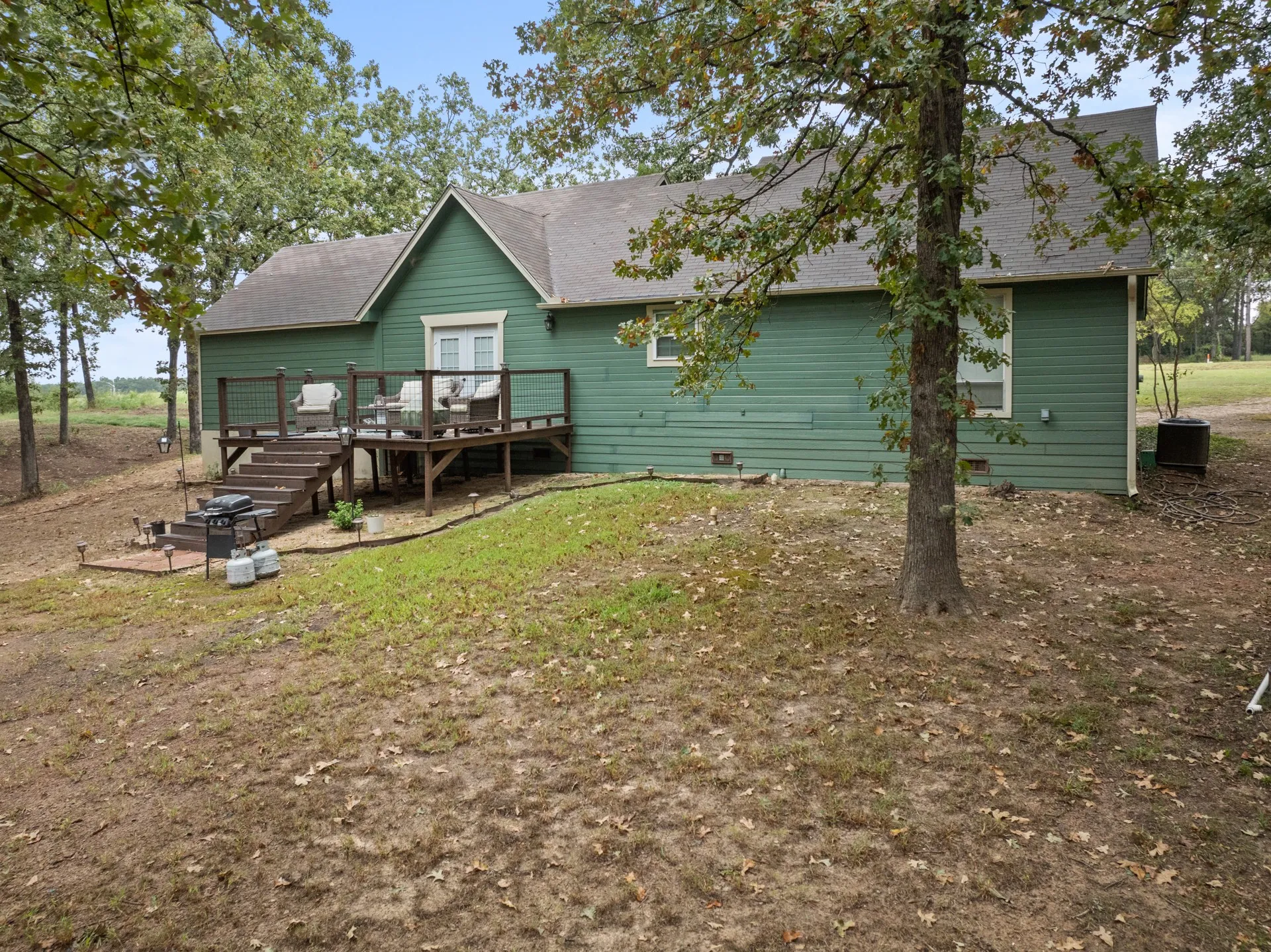 Single Family Residence For Sale in Titus County , 490 FM 1735, Mt Pleasant, Texas 75455, 2 Bedroom, 2 Bathroom, 1 Garage spaces, 1,360 Sqft, built in 2000, Price $250,000, mls#21065871, Real Estate Agent in Mt Pleasant, Homes For Sale in Titus county, Homes For Sale in Mt Pleasant, Realtor in Mt Pleasant Texas, Real Estate Brokerage Independent Realty Texas, Luminita Cordes Realtor