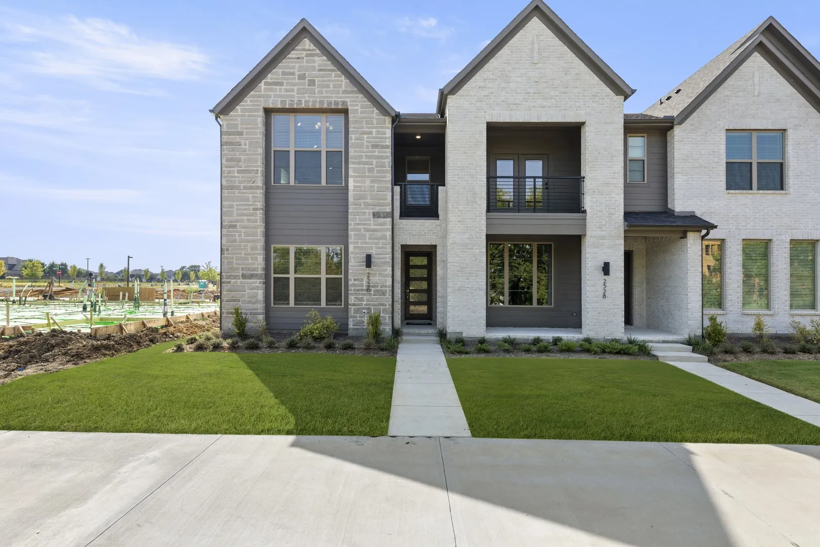 Townhouse For Sale in Collin County , 2526 Campden Mews, Allen, Texas 75013, 3 Bedroom, 3 Bathroom, 2 Garage spaces, 1,986 Sqft, built in 2025, New Construction - Complete, mls#21065890, Real Estate Agent in Allen, Homes For Sale in Collin county, Homes For Sale in Allen, Realtor in Allen Texas, Real Estate Brokerage Independent Realty Texas, Luminita Cordes Realtor