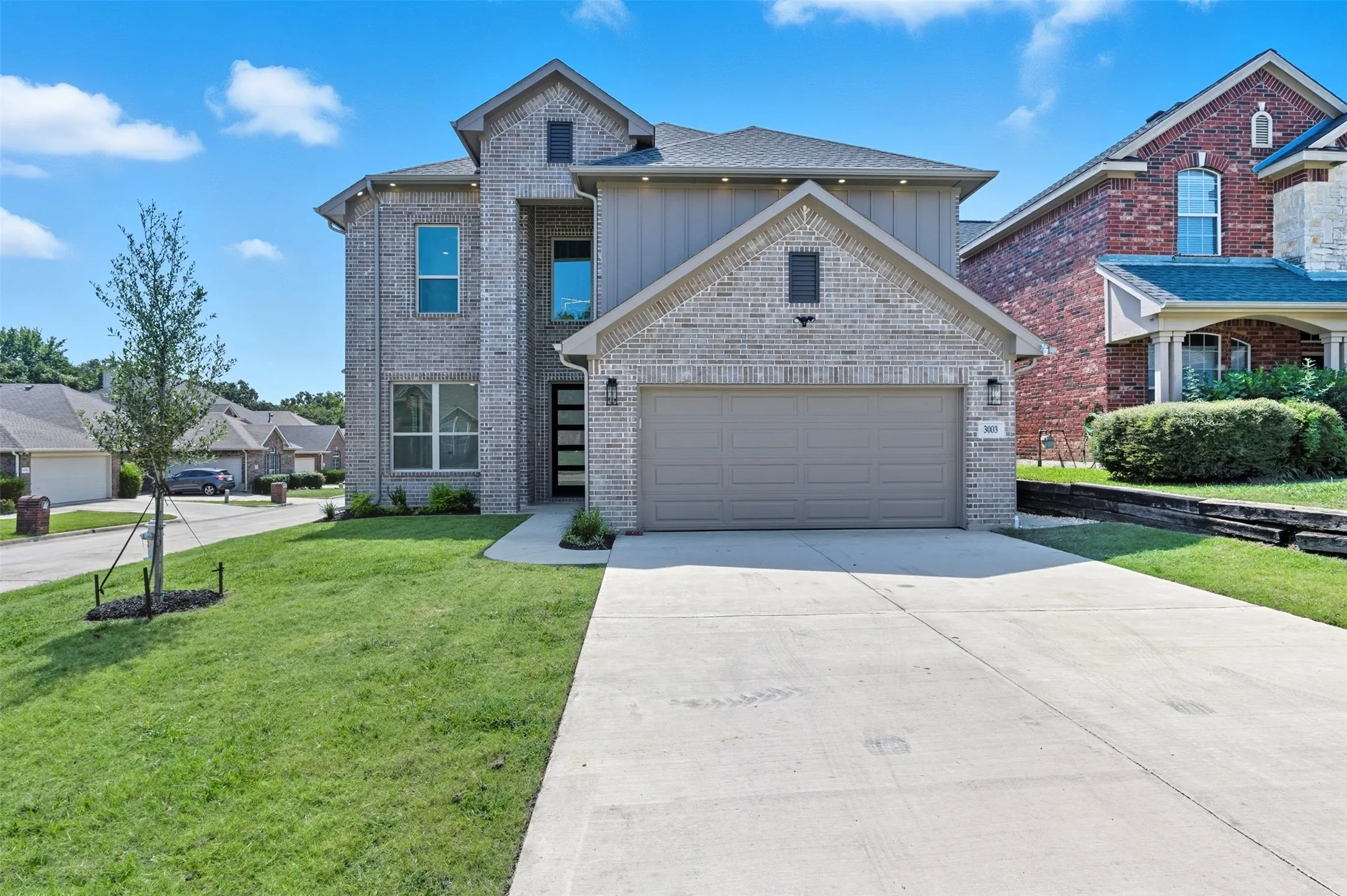 Single Family Residence For Sale in Tarrant County , 3003 Oak Bourne Drive, Arlington, Texas 76016, 5 Bedroom, 4 Bathroom, 2 Garage spaces, 3,136 Sqft, built in 2025, New Construction - Complete, mls#21065779, Real Estate Agent in Arlington, Homes For Sale in Tarrant county, Homes For Sale in Arlington, Realtor in Arlington Texas, Real Estate Brokerage Independent Realty Texas, Luminita Cordes Realtor