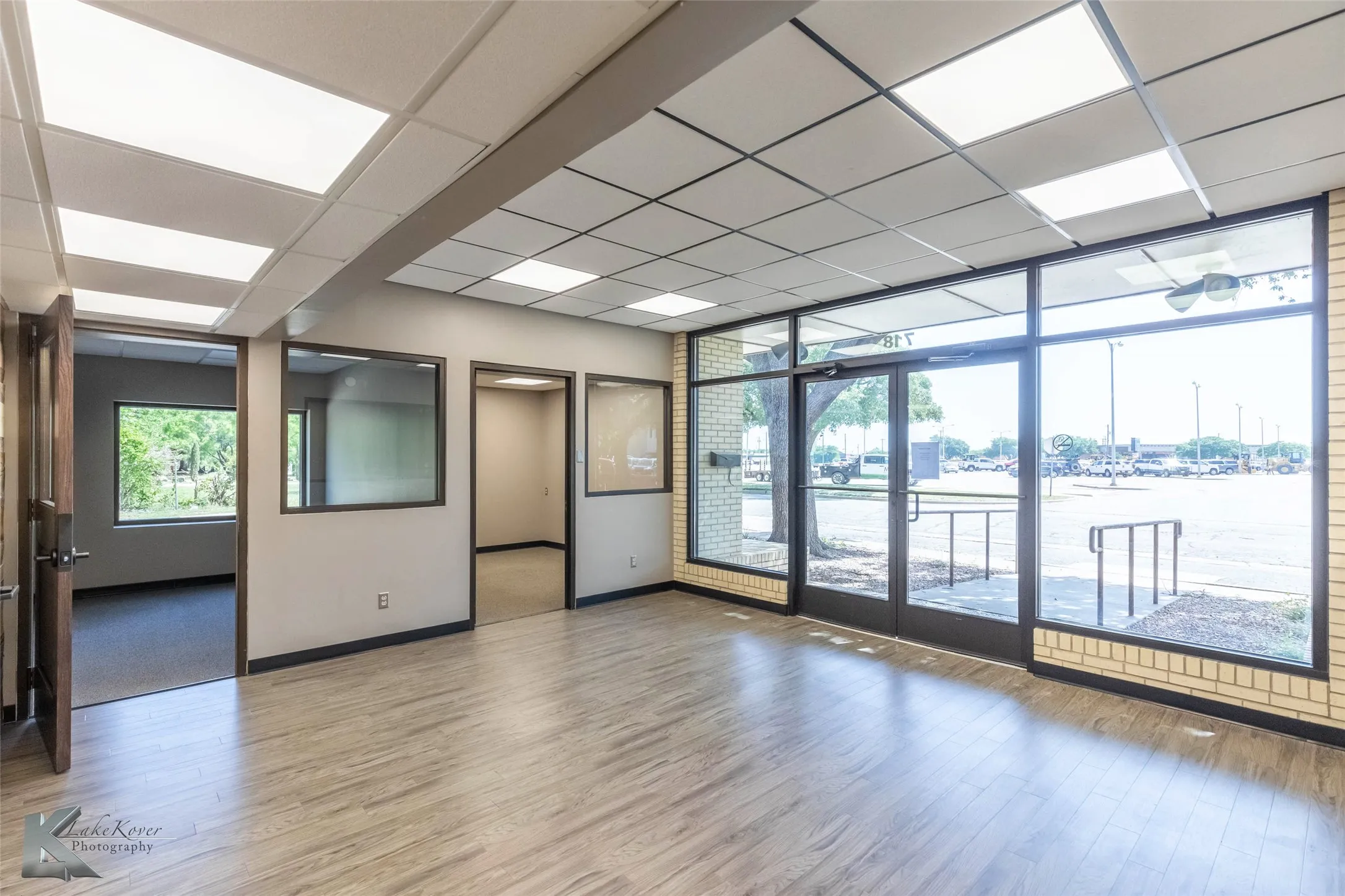 Office For Sale in Taylor County , 718 Cedar Street, Abilene, Texas 79601, 0, 0, Garage spaces, 0 Sqft, built in 1975, mls#21066264, Real Estate Agent in Abilene, Homes For Sale in Taylor county, Homes For Sale in Abilene, Realtor in Abilene Texas, Real Estate Brokerage Independent Realty Texas, Luminita Cordes Realtor