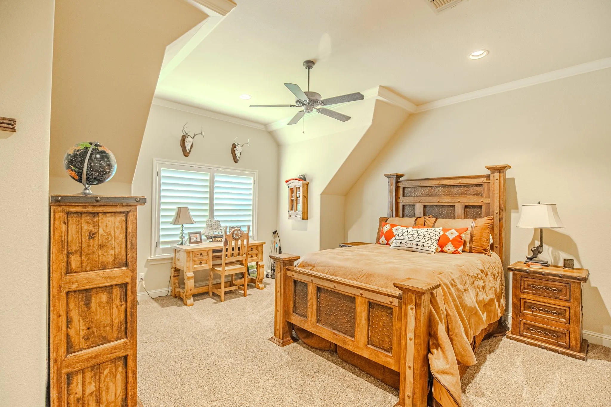 Upstairs bedroom