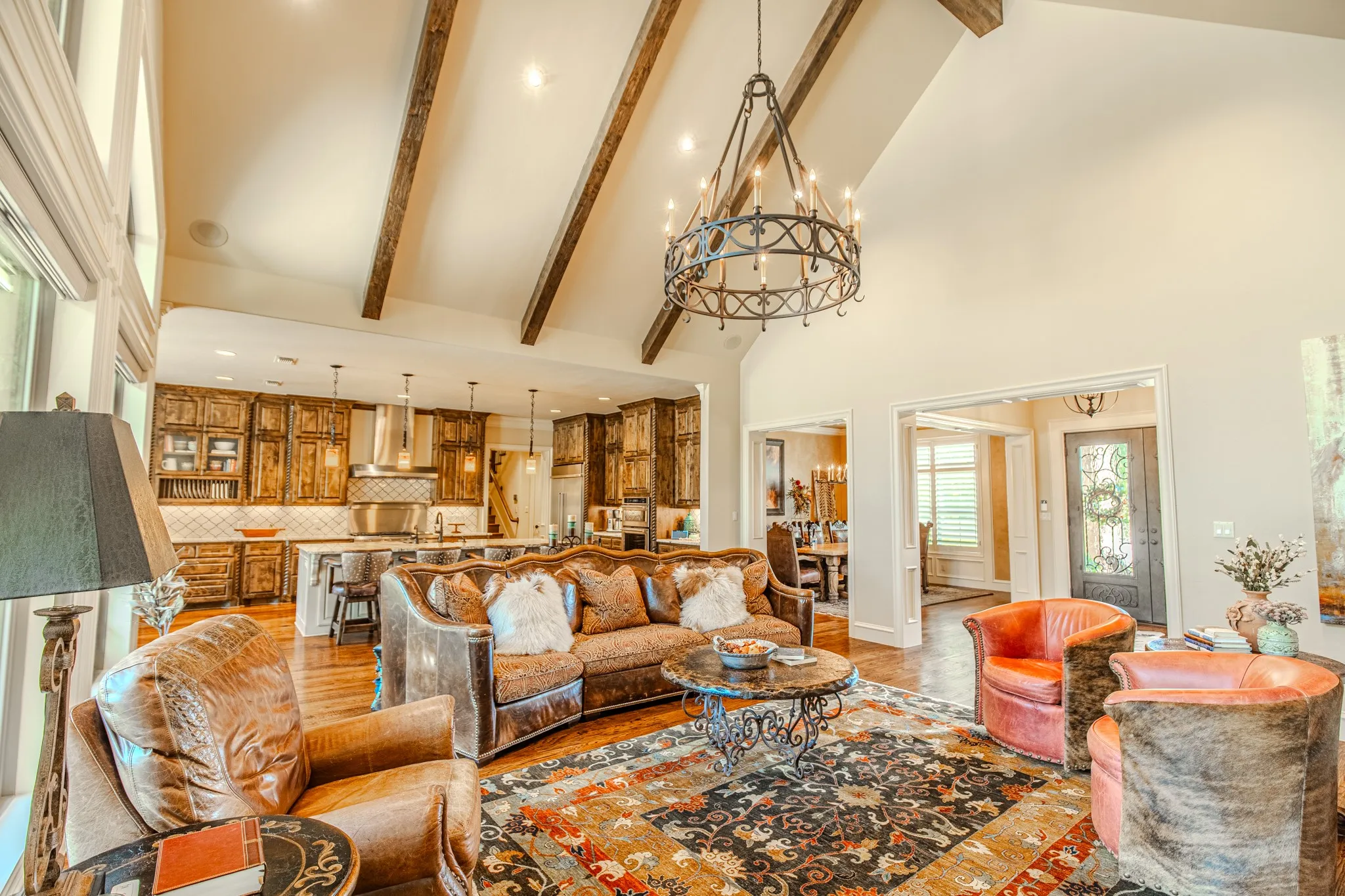 Single Family Residence For Sale in Erath County , 915 Timber Creek Drive, Stephenville, Texas 76401, 4 Bedroom, 5 Bathroom, 4 Garage spaces, 4,625 Sqft, built in 2015, Preowned, mls#21065118, Real Estate Agent in Stephenville, Homes For Sale in Erath county, Homes For Sale in Stephenville, Realtor in Stephenville Texas, Real Estate Brokerage Independent Realty Texas, Luminita Cordes Realtor
