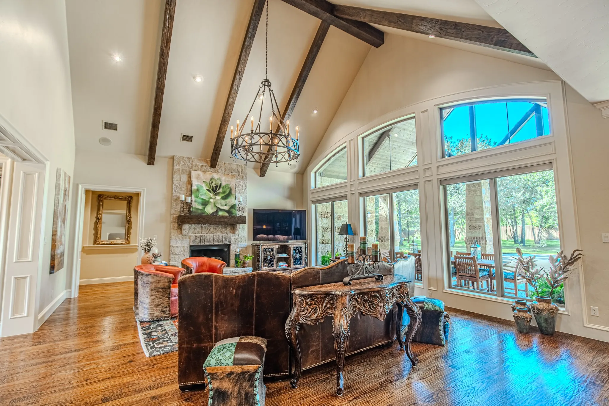 with propane gas log fireplace