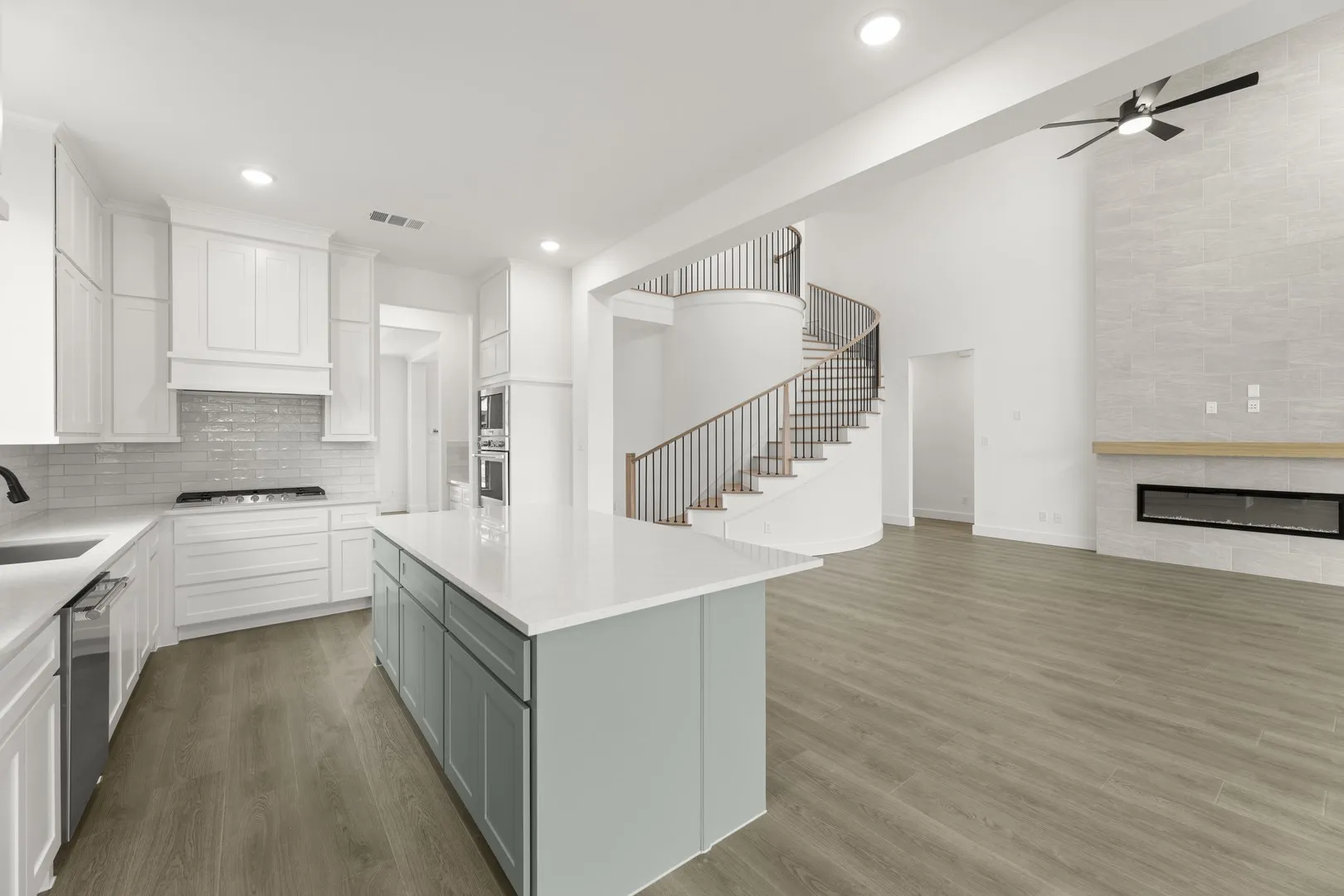 11. 1061 Georgetown - Kitchen (3)
