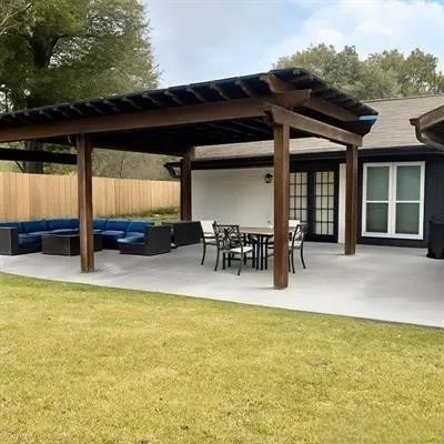 Single Family Residence For Sale in Smith County , 4107 Chester Drive, Tyler, Texas 75701, 4 Bedroom, 2 Bathroom, Garage spaces, 2,753 Sqft, built in 1969, Preowned, mls#21066961, Real Estate Agent in Tyler, Homes For Sale in Smith county, Homes For Sale in Tyler, Realtor in Tyler Texas, Real Estate Brokerage Independent Realty Texas, Luminita Cordes Realtor