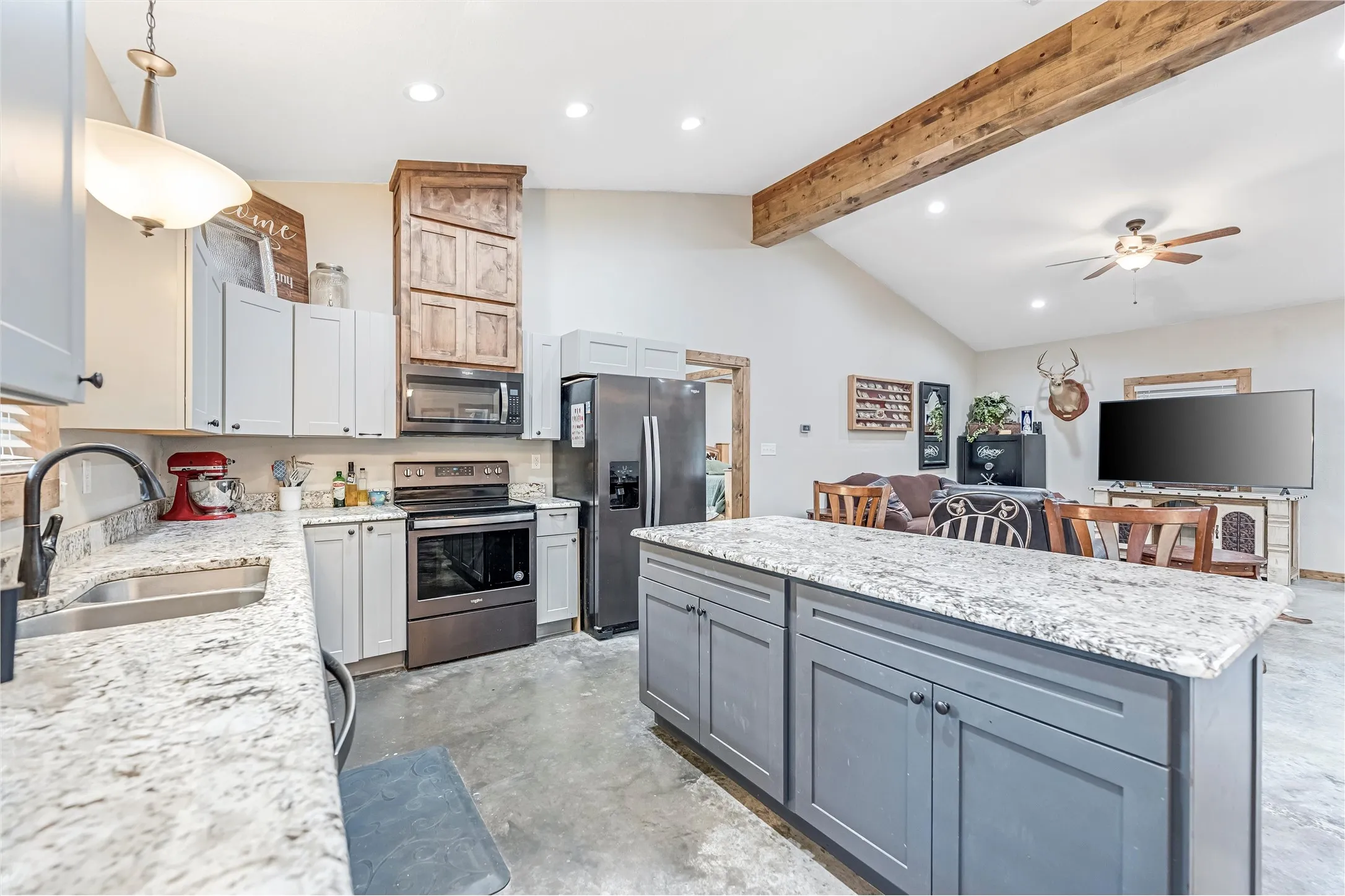 Farm For Sale in Erath County , 6000 County Road 351, Dublin, Texas 76446, 3 Bedroom, 2 Bathroom, Garage spaces, 1,910 Sqft, built in 2018, Unknown, mls#21066909, Real Estate Agent in Dublin, Homes For Sale in Erath county, Homes For Sale in Dublin, Realtor in Dublin Texas, Real Estate Brokerage Independent Realty Texas, Luminita Cordes Realtor