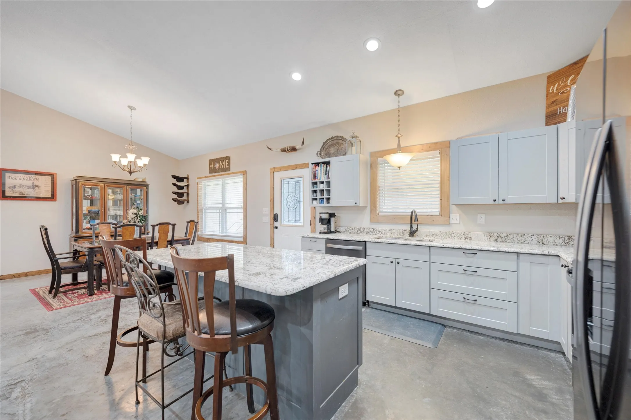 Farm For Sale in Erath County , 6000 County Road 351, Dublin, Texas 76446, 3 Bedroom, 2 Bathroom, Garage spaces, 1,910 Sqft, built in 2018, Unknown, mls#21066909, Real Estate Agent in Dublin, Homes For Sale in Erath county, Homes For Sale in Dublin, Realtor in Dublin Texas, Real Estate Brokerage Independent Realty Texas, Luminita Cordes Realtor