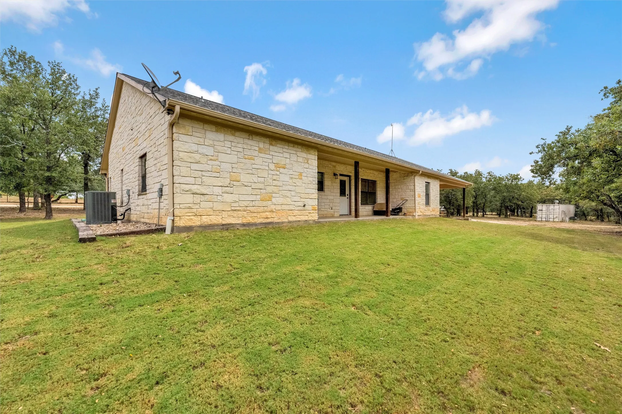 Back left corner toward carport
