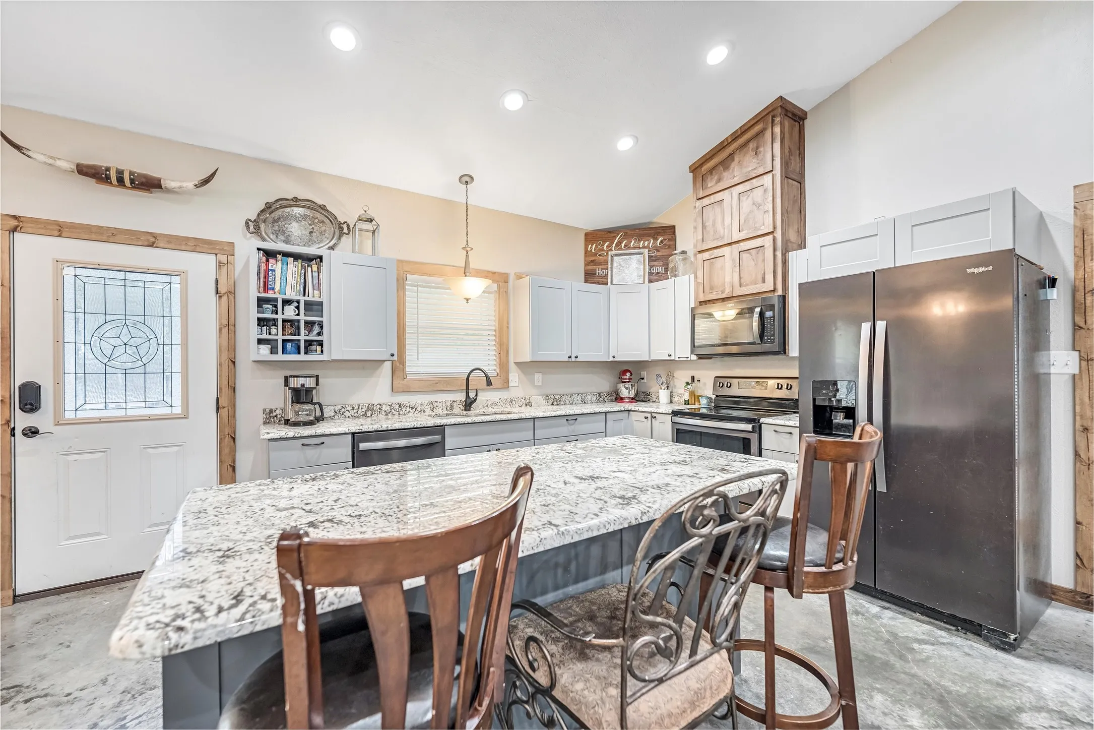 Farm For Sale in Erath County , 6000 County Road 351, Dublin, Texas 76446, 3 Bedroom, 2 Bathroom, Garage spaces, 1,910 Sqft, built in 2018, Unknown, mls#21066909, Real Estate Agent in Dublin, Homes For Sale in Erath county, Homes For Sale in Dublin, Realtor in Dublin Texas, Real Estate Brokerage Independent Realty Texas, Luminita Cordes Realtor