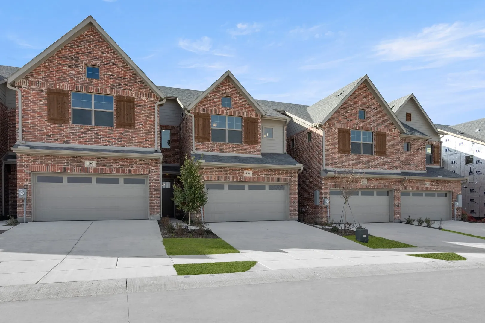 4611 Haws Trail_ 2570_Lotus- Exterior-2
