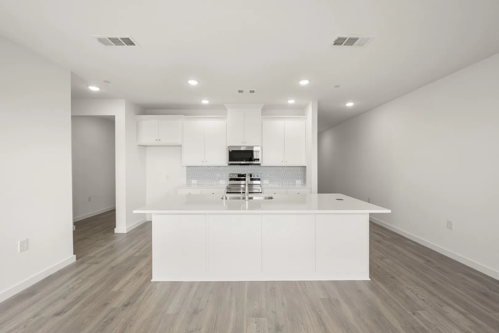 4611 Haws Trail_ 2570_Lotus- Kitchen-2
