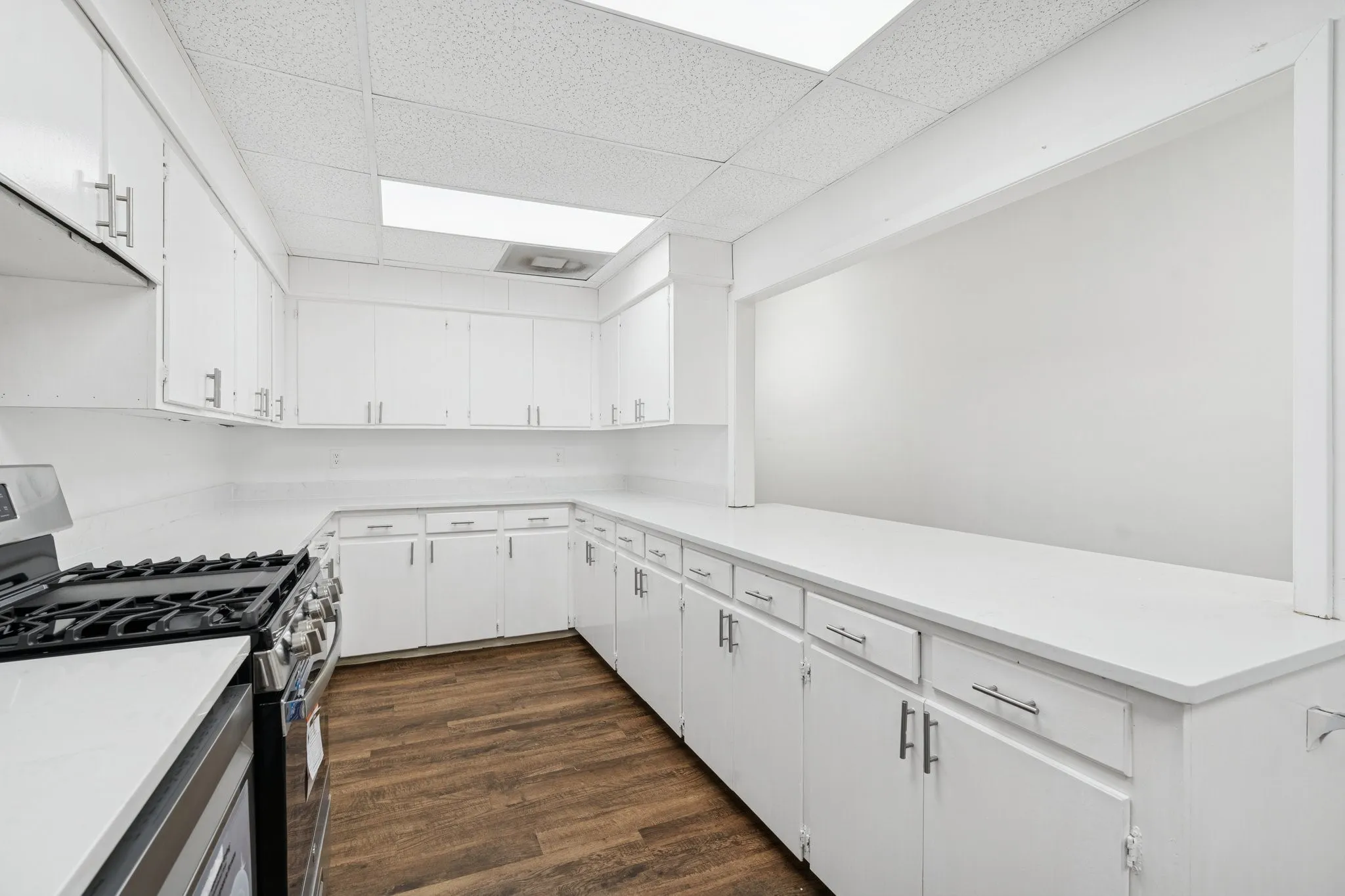 Business For Rent in Dallas County , 200 E Carr Lane, Duncanville, Texas 75116, 0, 0, Garage spaces, 0 Sqft, built in 1960, Preowned, mls#21067317, Real Estate Agent in Duncanville, Homes For Rent in Dallas county, Homes For Rent in Duncanville, Realtor in Duncanville Texas, Real Estate Brokerage Independent Realty Texas, Luminita Cordes Realtor