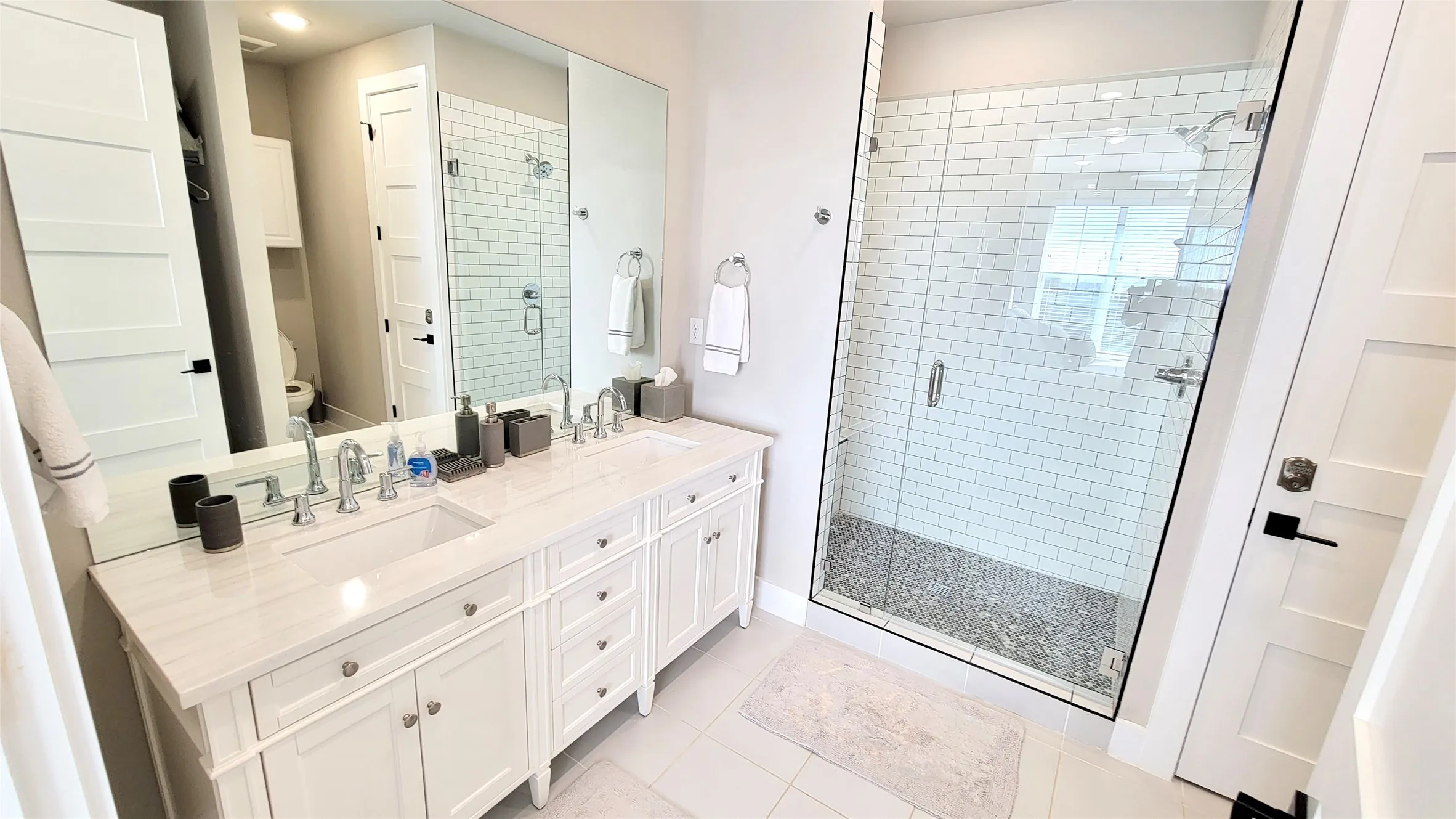 Condominium For Sale in Palo Pinto County , 3412 Scenic Point Road 305, Possum Kingdom Lake, Texas 76449, 2 Bedroom, 2 Bathroom, Garage spaces, 1,193 Sqft, built in 2019, mls#21067152, Real Estate Agent in Possum Kingdom Lake, Homes For Sale in Palo Pinto county, Homes For Sale in Possum Kingdom Lake, Realtor in Possum Kingdom Lake Texas, Real Estate Brokerage Independent Realty Texas, Luminita Cordes Realtor