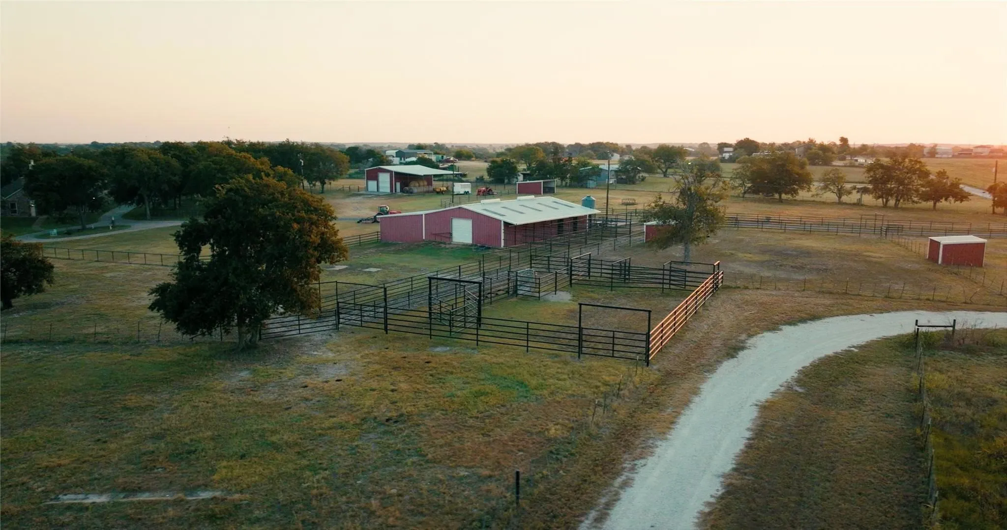 Farm For Sale in Johnson County , 398 J O Junge Road, Cleburne, Texas 76033, 4 Bedroom, 4 Bathroom, 2 Garage spaces, 2,690 Sqft, built in 1998, Preowned, mls#21063508, Real Estate Agent in Cleburne, Homes For Sale in Johnson county, Homes For Sale in Cleburne, Realtor in Cleburne Texas, Real Estate Brokerage Independent Realty Texas, Luminita Cordes Realtor