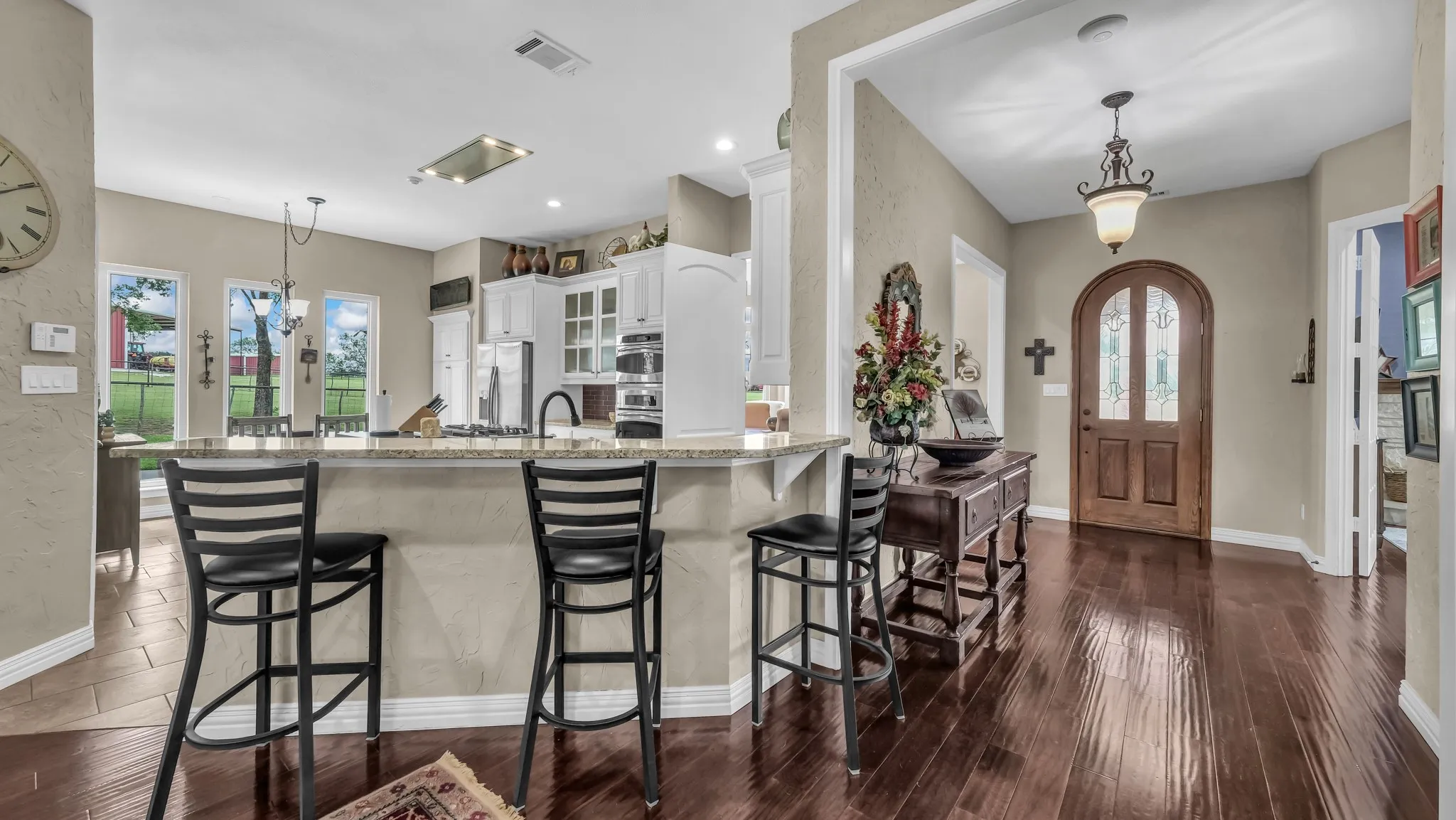 Farm For Sale in Johnson County , 398 J O Junge Road, Cleburne, Texas 76033, 4 Bedroom, 4 Bathroom, 2 Garage spaces, 2,690 Sqft, built in 1998, Preowned, mls#21063508, Real Estate Agent in Cleburne, Homes For Sale in Johnson county, Homes For Sale in Cleburne, Realtor in Cleburne Texas, Real Estate Brokerage Independent Realty Texas, Luminita Cordes Realtor