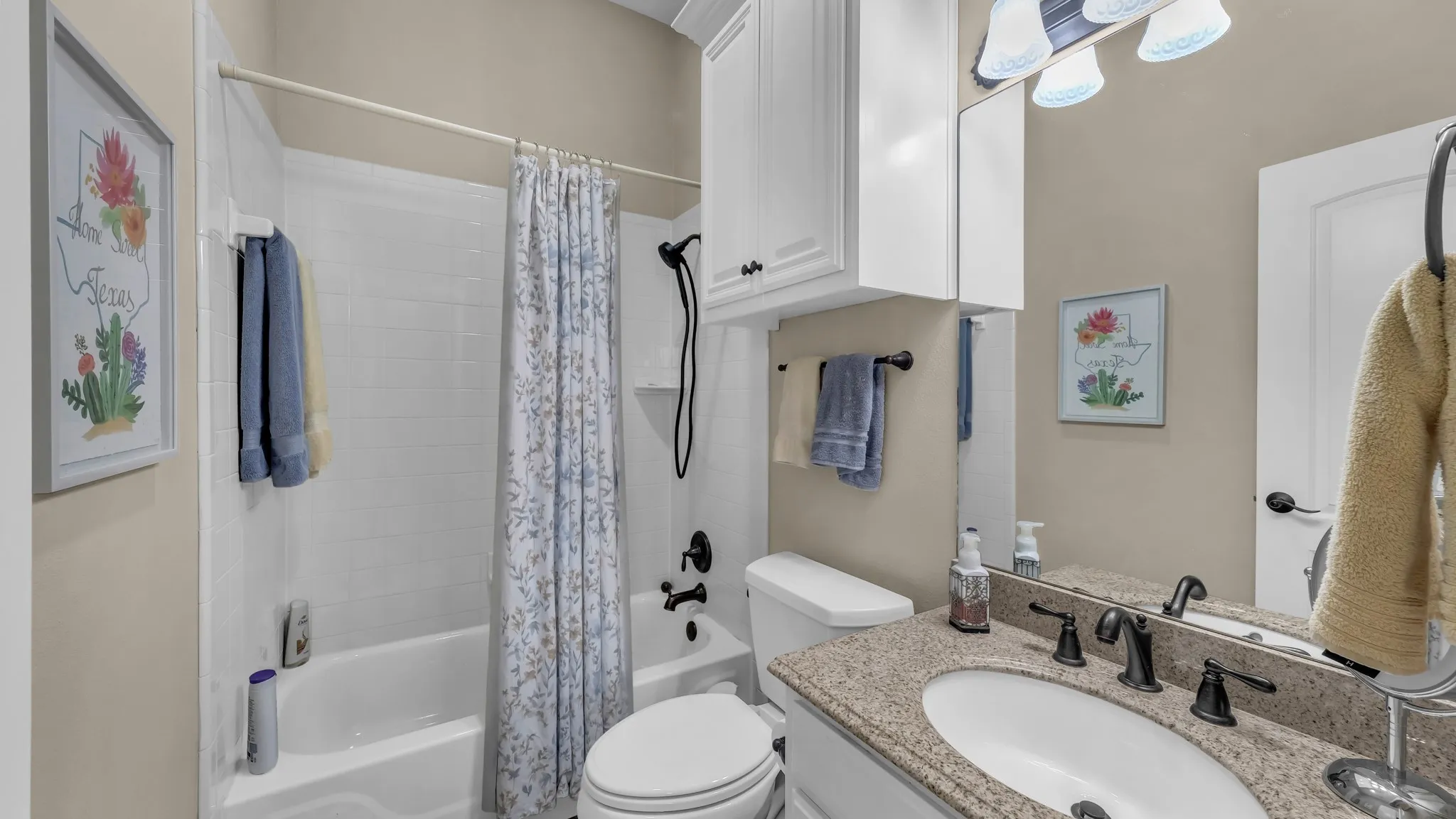 Farm For Sale in Johnson County , 398 J O Junge Road, Cleburne, Texas 76033, 4 Bedroom, 4 Bathroom, 2 Garage spaces, 2,690 Sqft, built in 1998, Preowned, mls#21063508, Real Estate Agent in Cleburne, Homes For Sale in Johnson county, Homes For Sale in Cleburne, Realtor in Cleburne Texas, Real Estate Brokerage Independent Realty Texas, Luminita Cordes Realtor