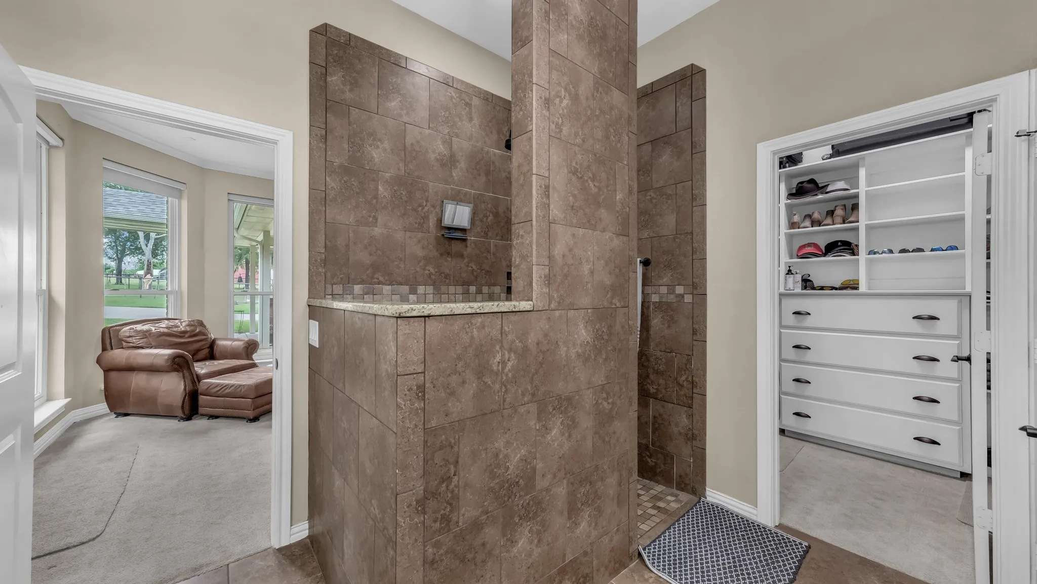 Farm For Sale in Johnson County , 398 J O Junge Road, Cleburne, Texas 76033, 4 Bedroom, 4 Bathroom, 2 Garage spaces, 2,690 Sqft, built in 1998, Preowned, mls#21063508, Real Estate Agent in Cleburne, Homes For Sale in Johnson county, Homes For Sale in Cleburne, Realtor in Cleburne Texas, Real Estate Brokerage Independent Realty Texas, Luminita Cordes Realtor