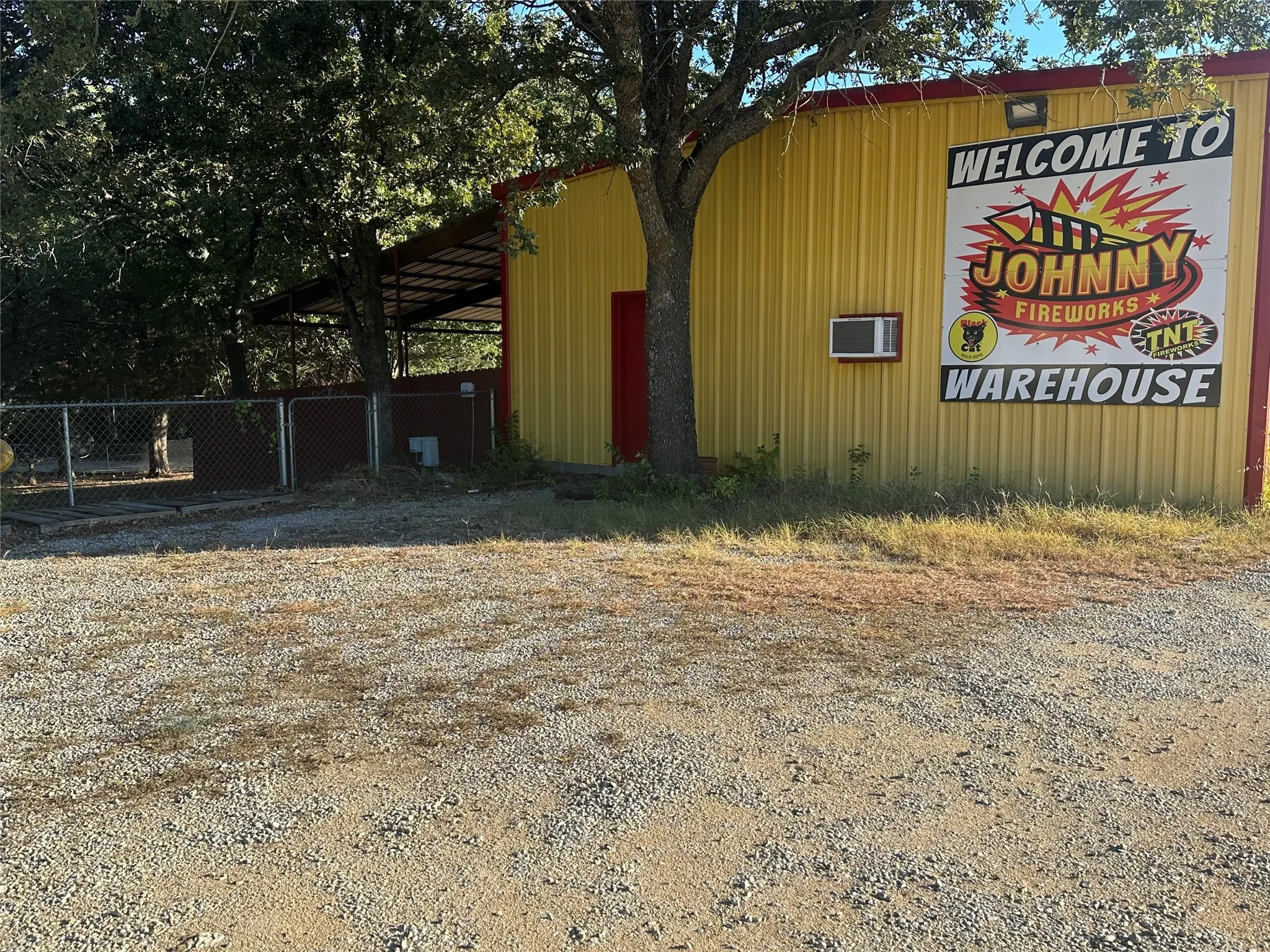Warehouse For Rent in Johnson County , 6415 Conveyor Drive, Cleburne, Texas 76031, 0, 0, Garage spaces, 0 Sqft, built in 1900, Preowned, mls#21067618, Real Estate Agent in Cleburne, Homes For Rent in Johnson county, Homes For Rent in Cleburne, Realtor in Cleburne Texas, Real Estate Brokerage Independent Realty Texas, Luminita Cordes Realtor