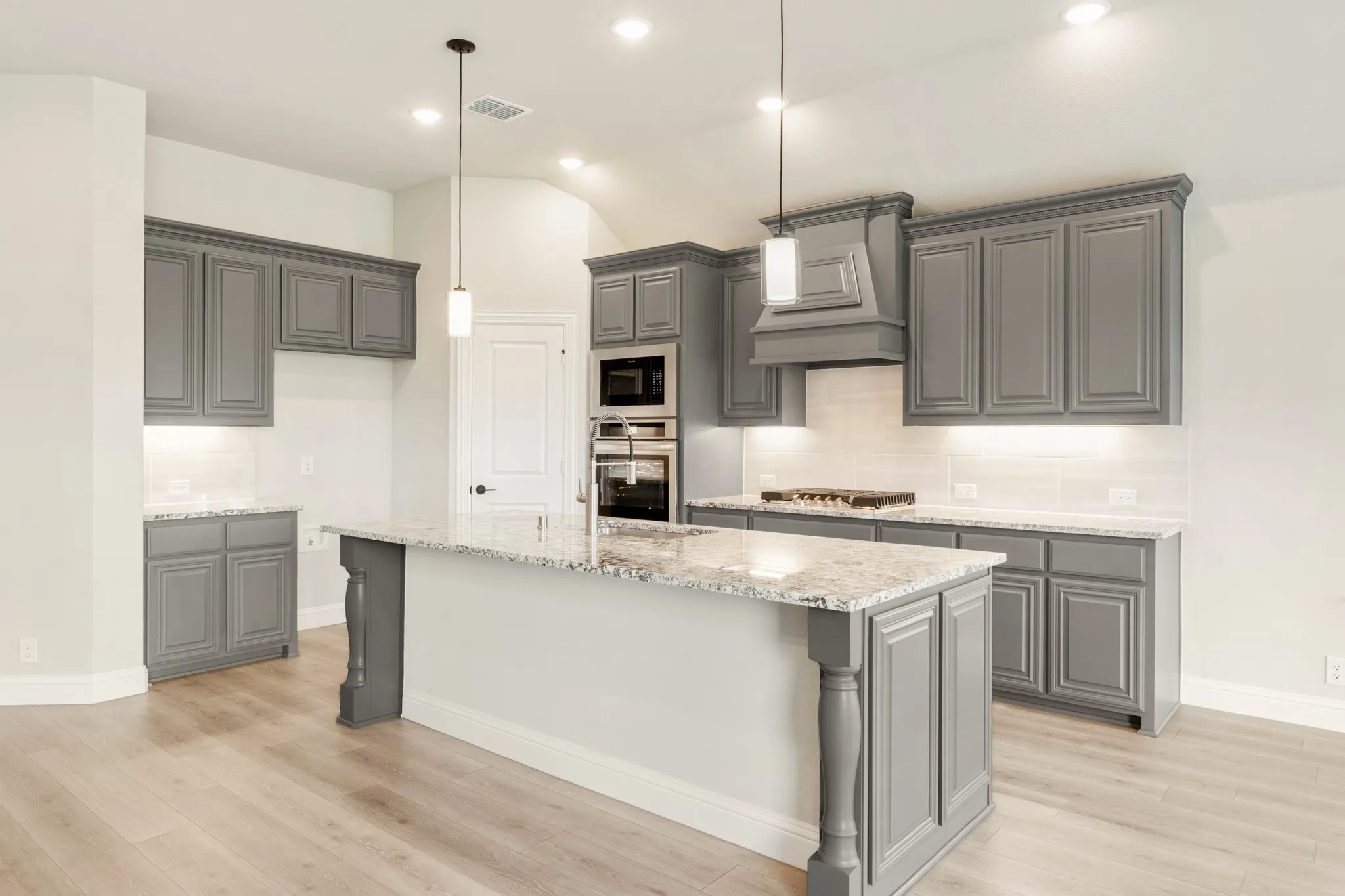 Single Family Residence For Sale in Parker County , 130 Kingfisher Lane, Aledo, Texas 76008, 3 Bedroom, 2 Bathroom, 2 Garage spaces, 2,098 Sqft, built in 2026, New Construction - Complete, mls#21058886, Real Estate Agent in Aledo, Homes For Sale in Parker county, Homes For Sale in Aledo, Realtor in Aledo Texas, Real Estate Brokerage Independent Realty Texas, Luminita Cordes Realtor